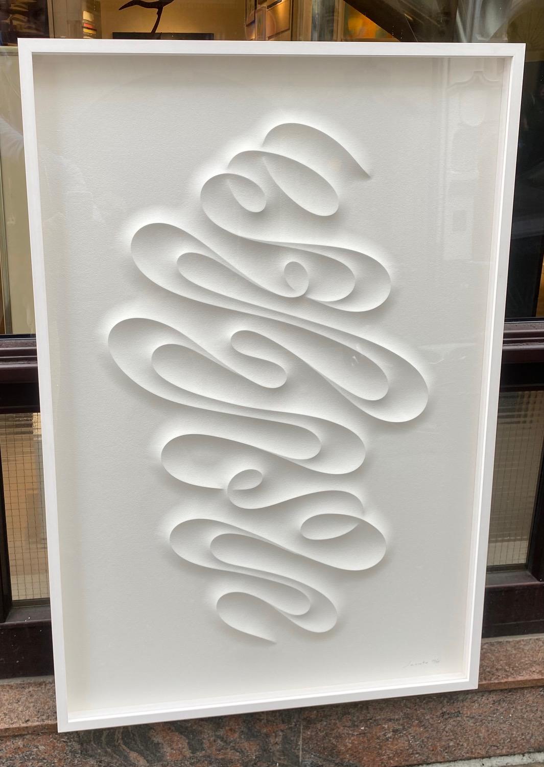 Arques - embossed paper work, minimalist curvilinear white artwork Jacinto Moros For Sale 4