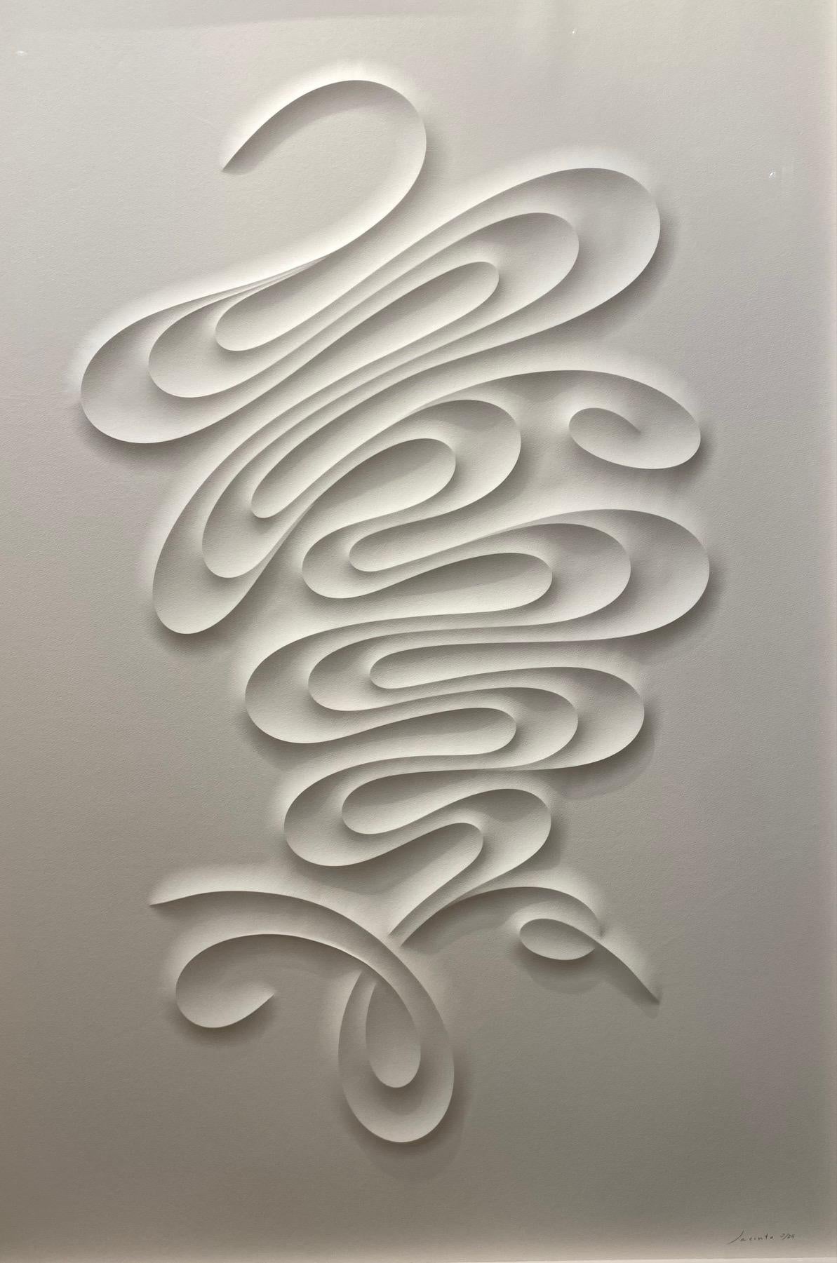"TFEXT" is an embossed original paper work by Spanish artist Jaquinto Moros. It is a contemporary curvilinear embossed paper work with a sandy white appearance and relief effect. Edition 25, originally singed and numbered. Certificate. Comes framed