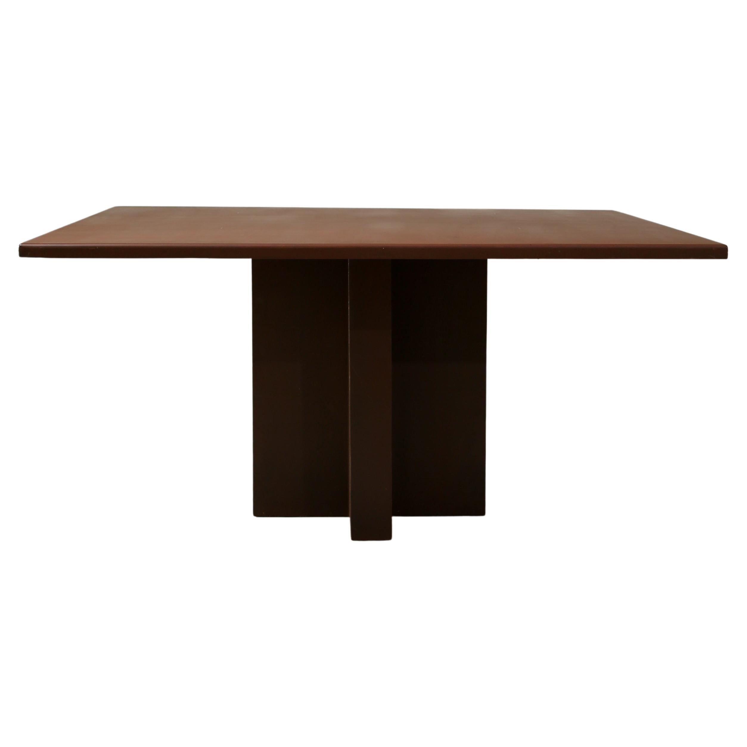 Table carrée en acier revêtu de poudre Jack A. Chandler en vente