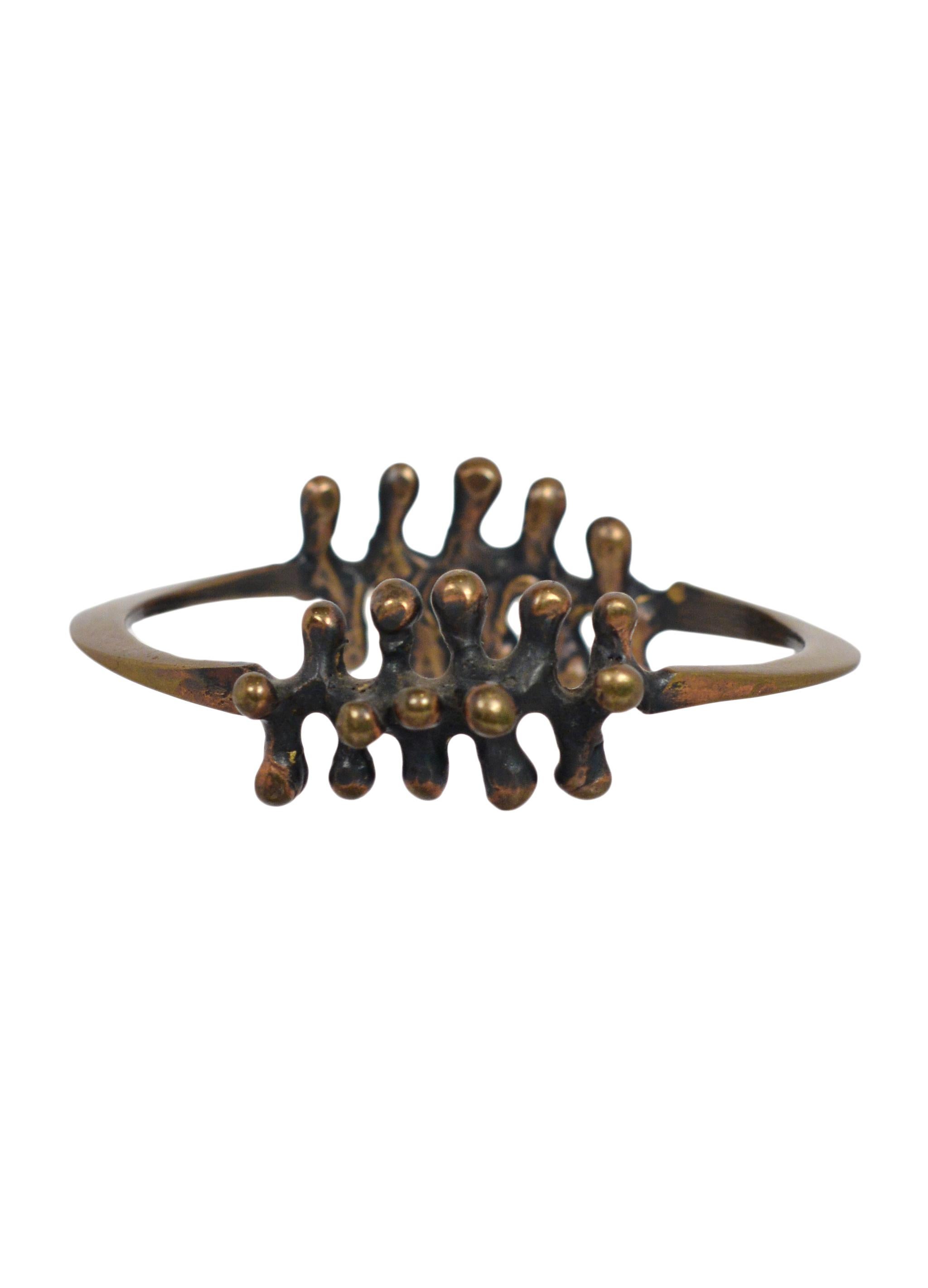 Donna Bracciale a doppia spora in bronzo brutalista Jack Boyd's in vendita