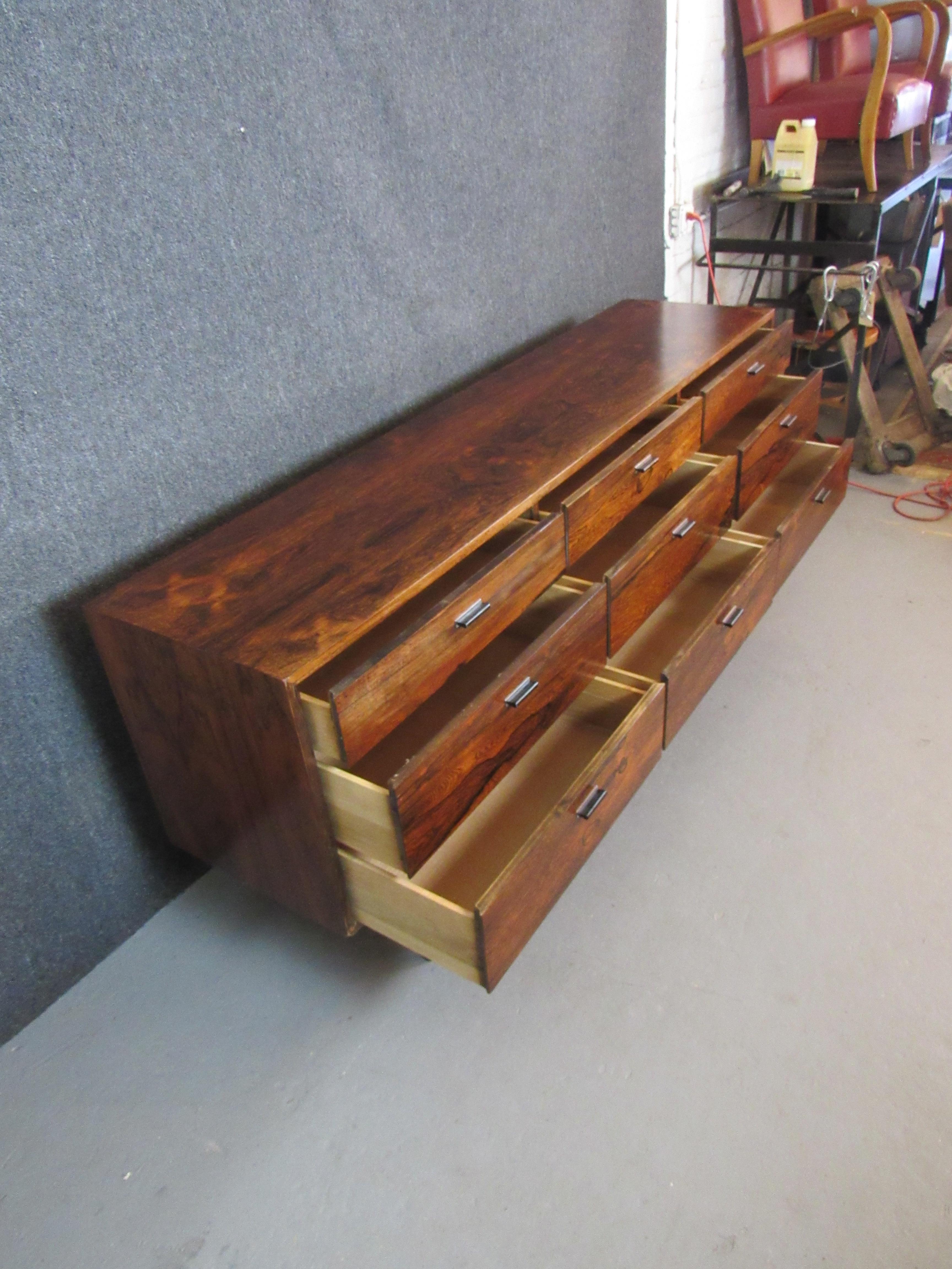 Jack Cartwright Designed Rosewood Dresser for Founders For Sale 1