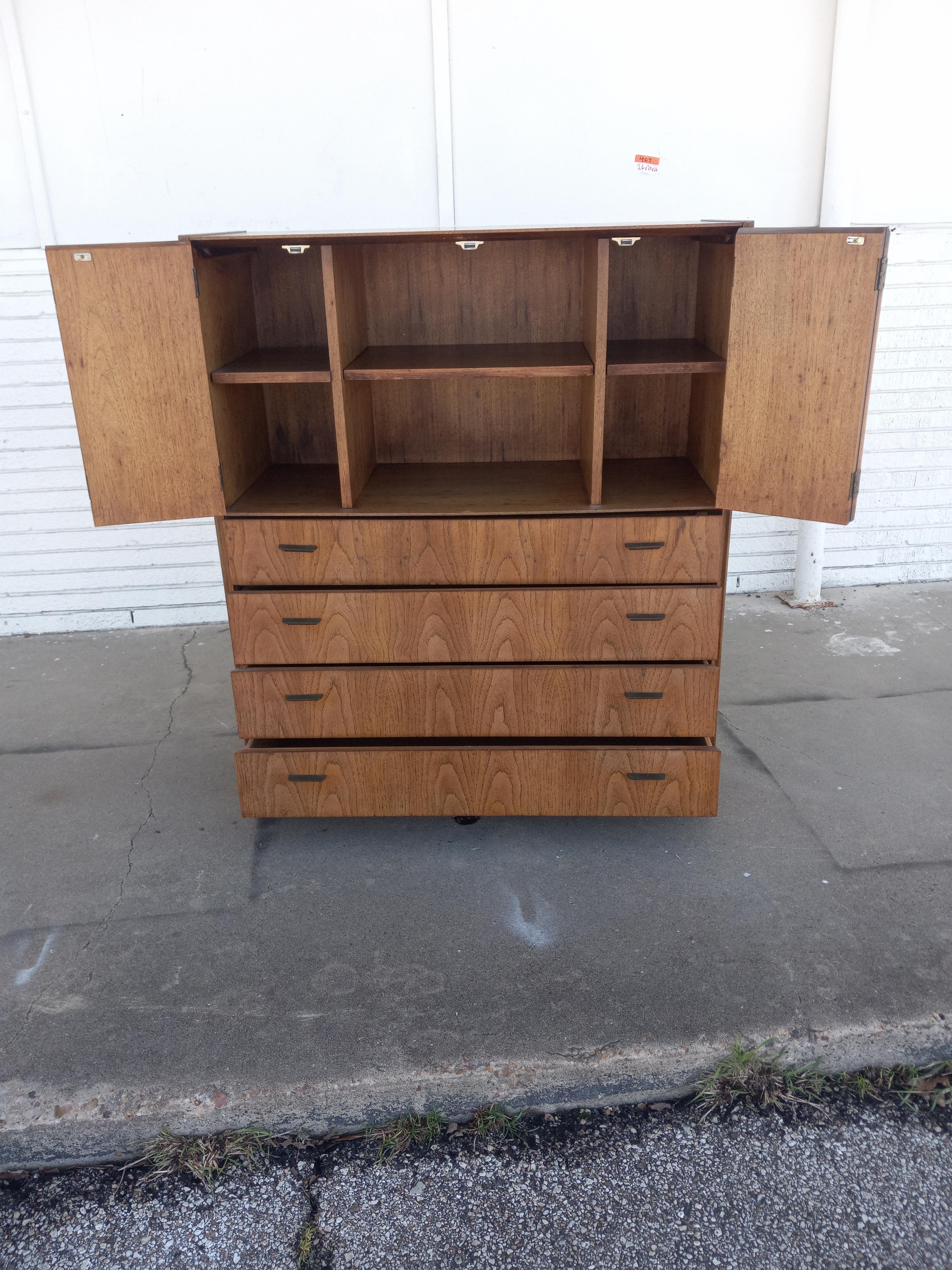 Jack Cartwright per Founders Highboy Chest in vendita 3