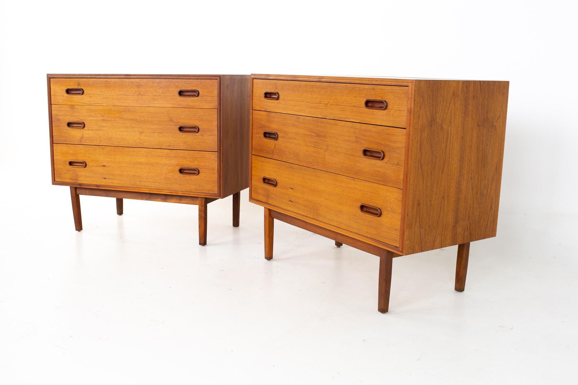 Jack Cartwright for founders mid century 3 drawer dresser chests - a pair.
Each chest measures: 36 wide x 18 deep x 30.5 inches high

All pieces of furniture can be had in what we call restored vintage condition. That means the piece is restored