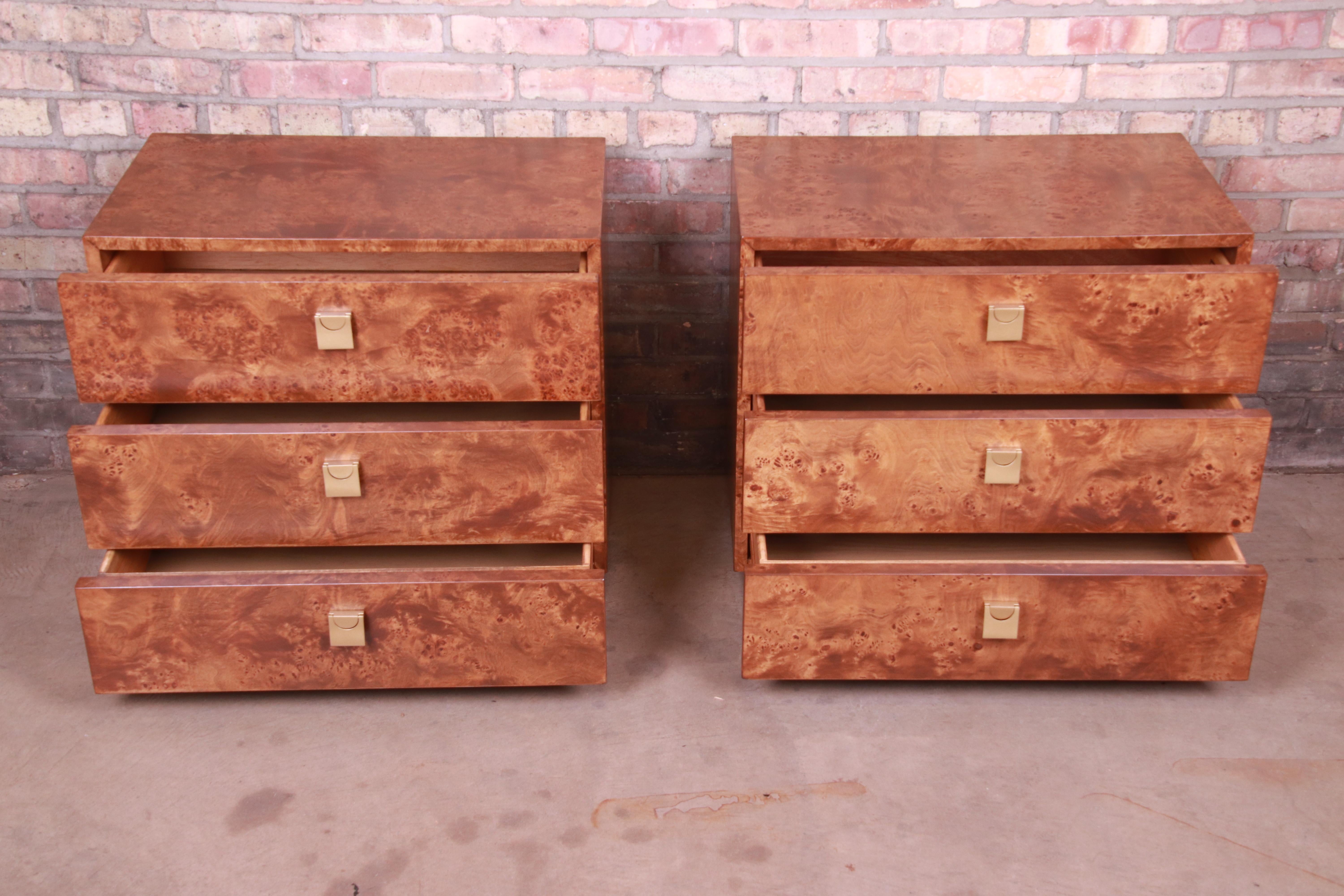 Jack Cartwright for Founders Midcentury Burl Wood Bedside Chests, Restored 4
