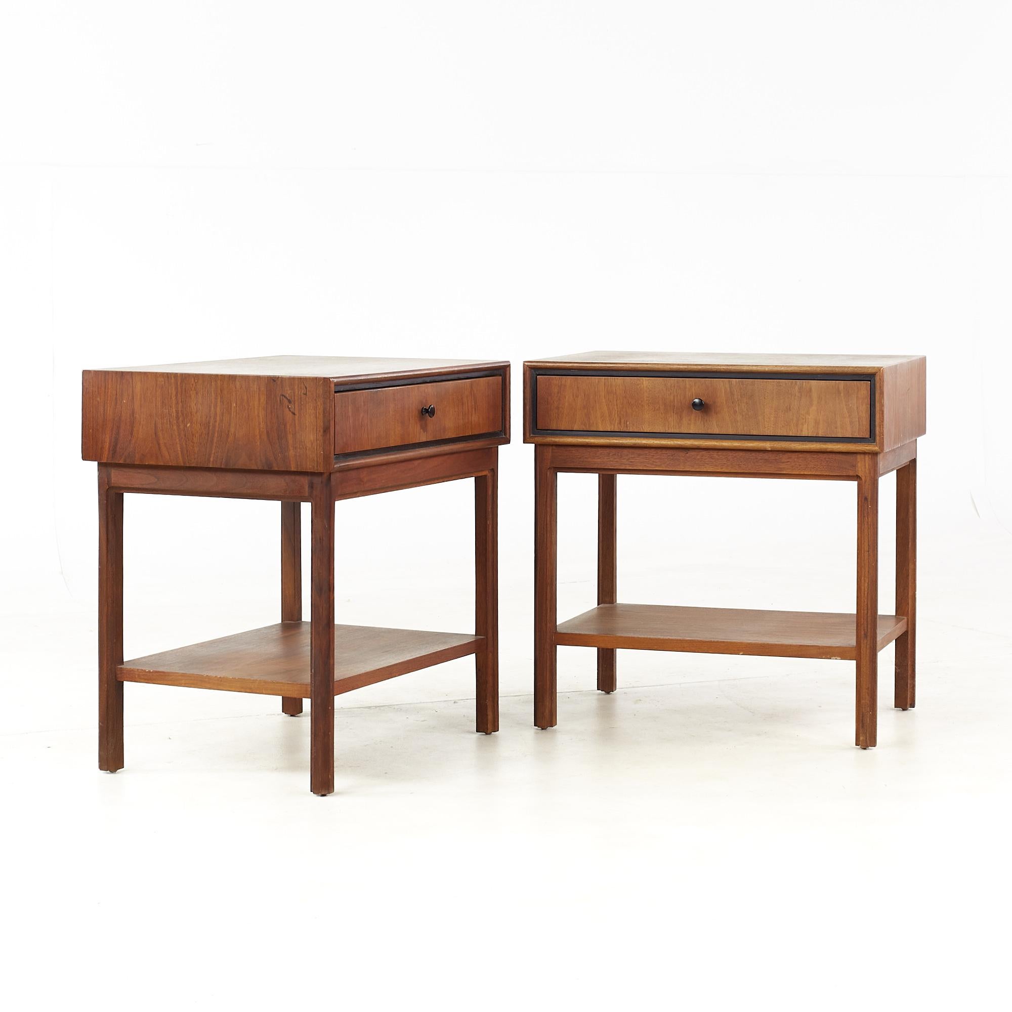 Jack Cartwright for Founders Mid Century nightstands - pair

Each nightstand measures: 22 wide x 16.75 deep x 22.5 inches high

All pieces of furniture can be had in what we call restored vintage condition. That means the piece is restored upon