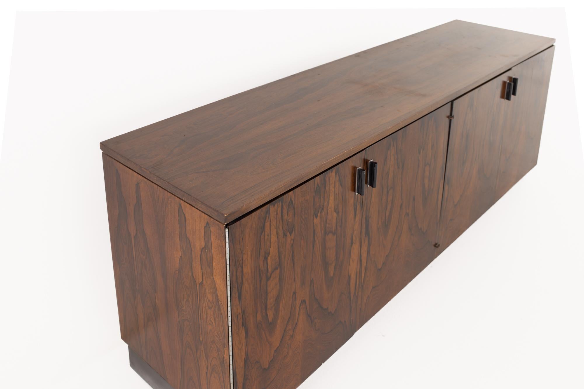 Mid-Century Modern Jack Cartwright for Founders Mid Century Rosewood Credenza