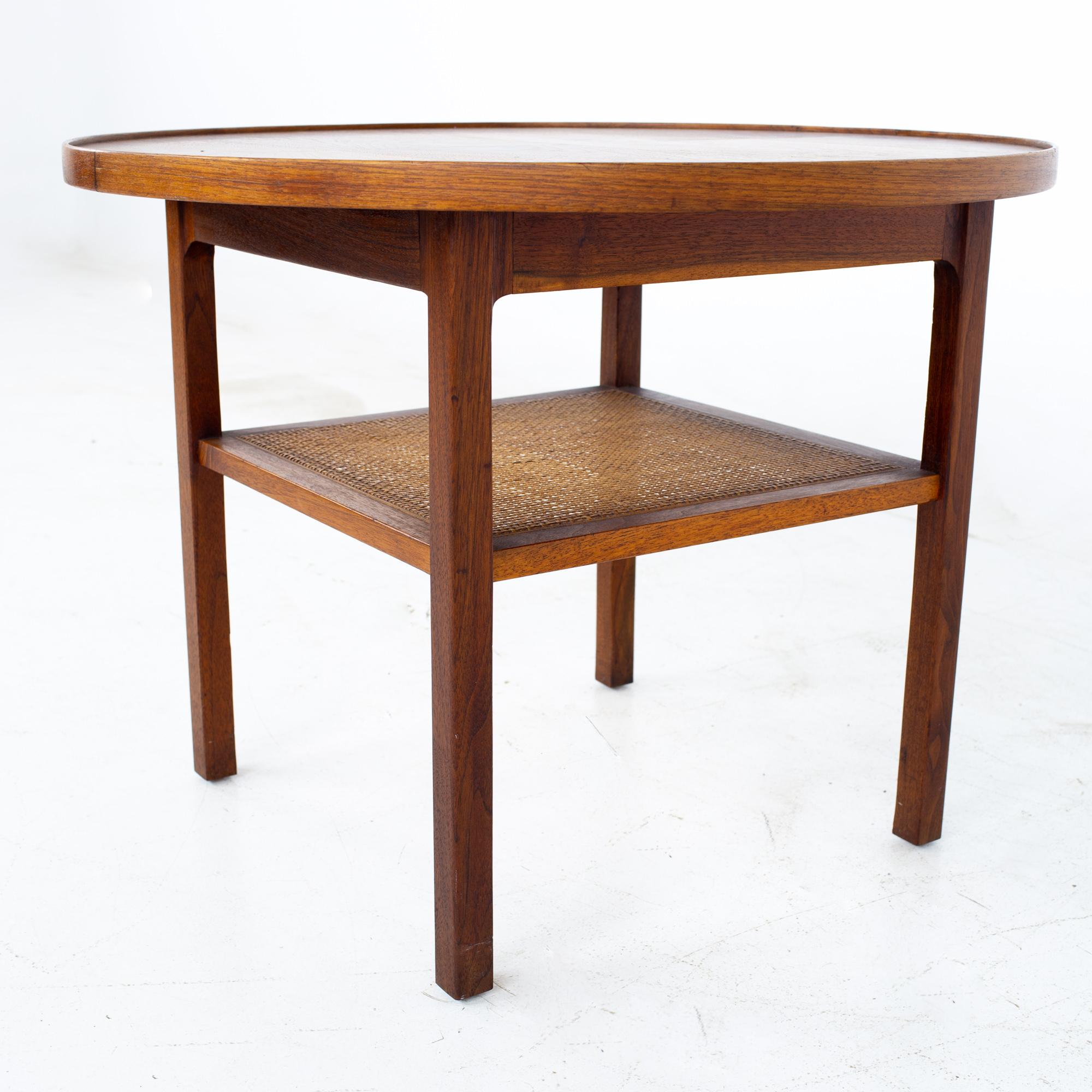 Mid-Century Modern Jack Cartwright for Founders Mid Century Round Side End Table with Cane Shelf