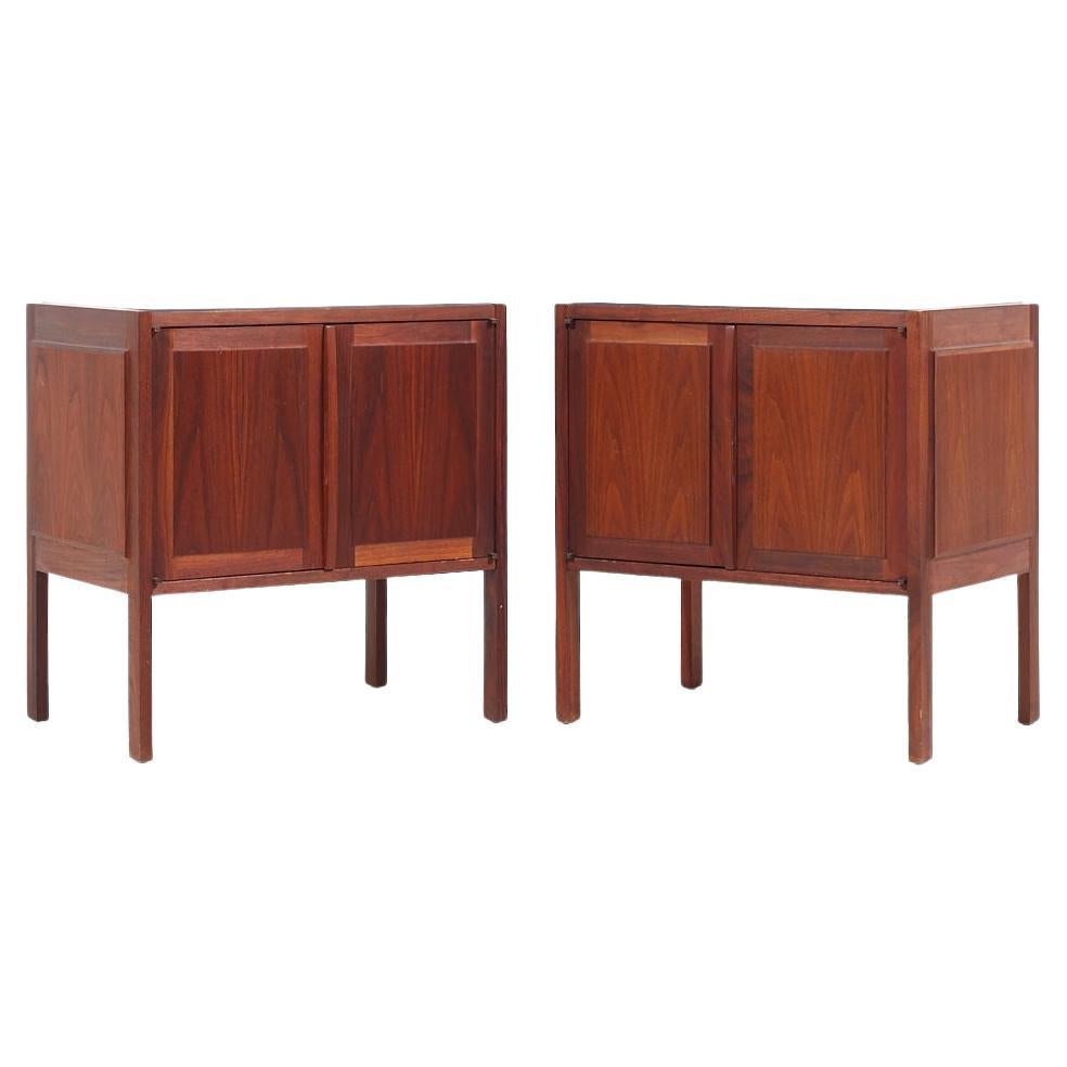 Jack Cartwright for Founders Mid Century Walnut and Slate Top Nightstands - Pair