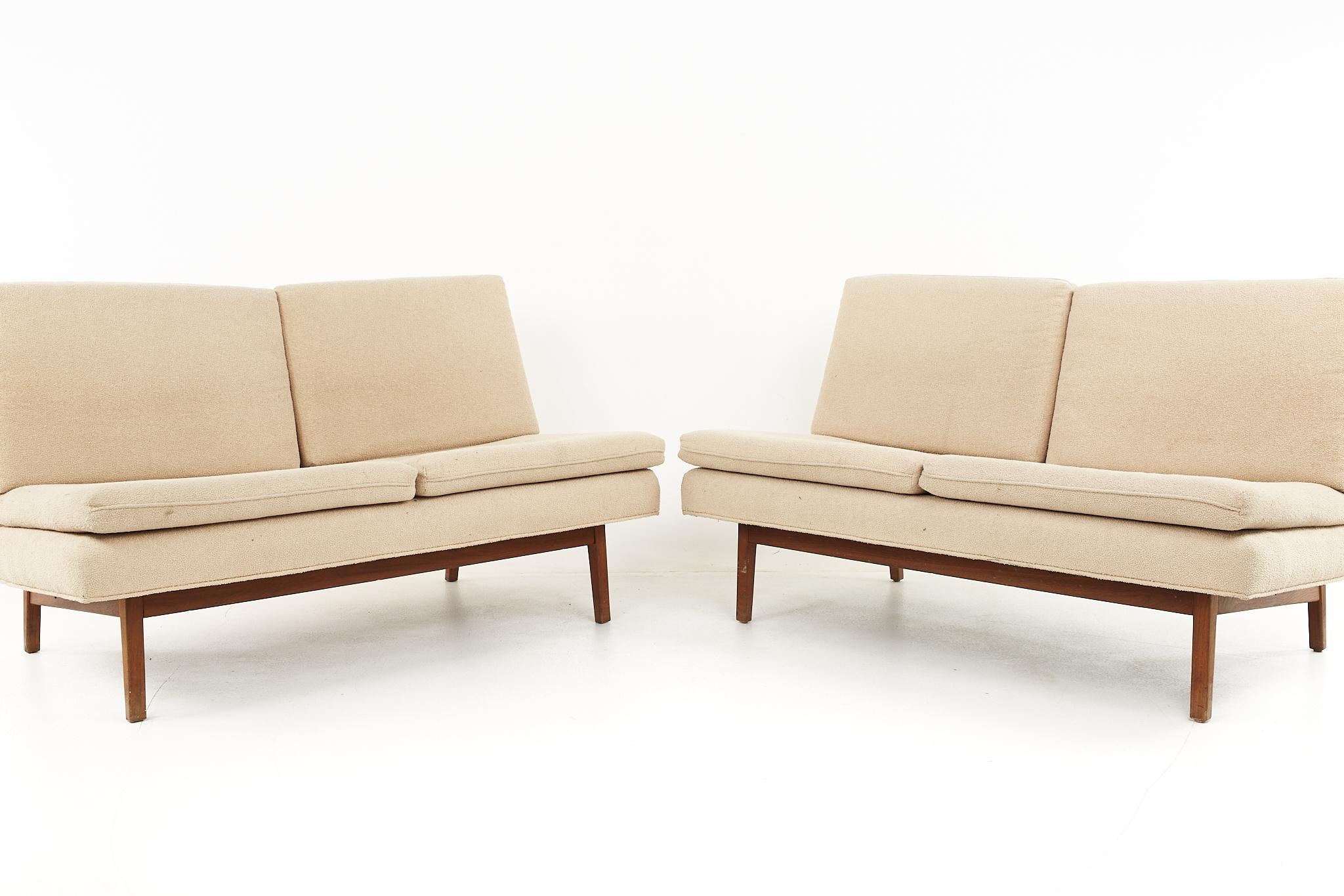 Jack Cartwright for founders mid-century walnut bracket sofas - a pair

Each sofa measures: 53 wide x 30 deep x 31 high, with a seat height of 17.5 inches 

All pieces of furniture can be had in what we call restored vintage condition. That