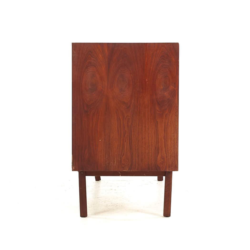 American Jack Cartwright for Founders Mid Century Walnut Lowboy Dresser For Sale