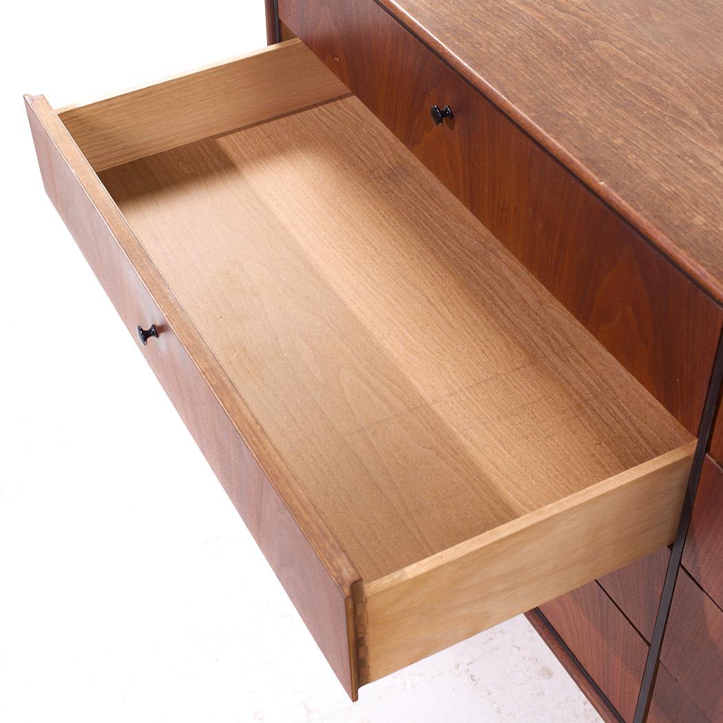Jack Cartwright for Founders Mid Century Walnut Lowboy Dresser For Sale 1