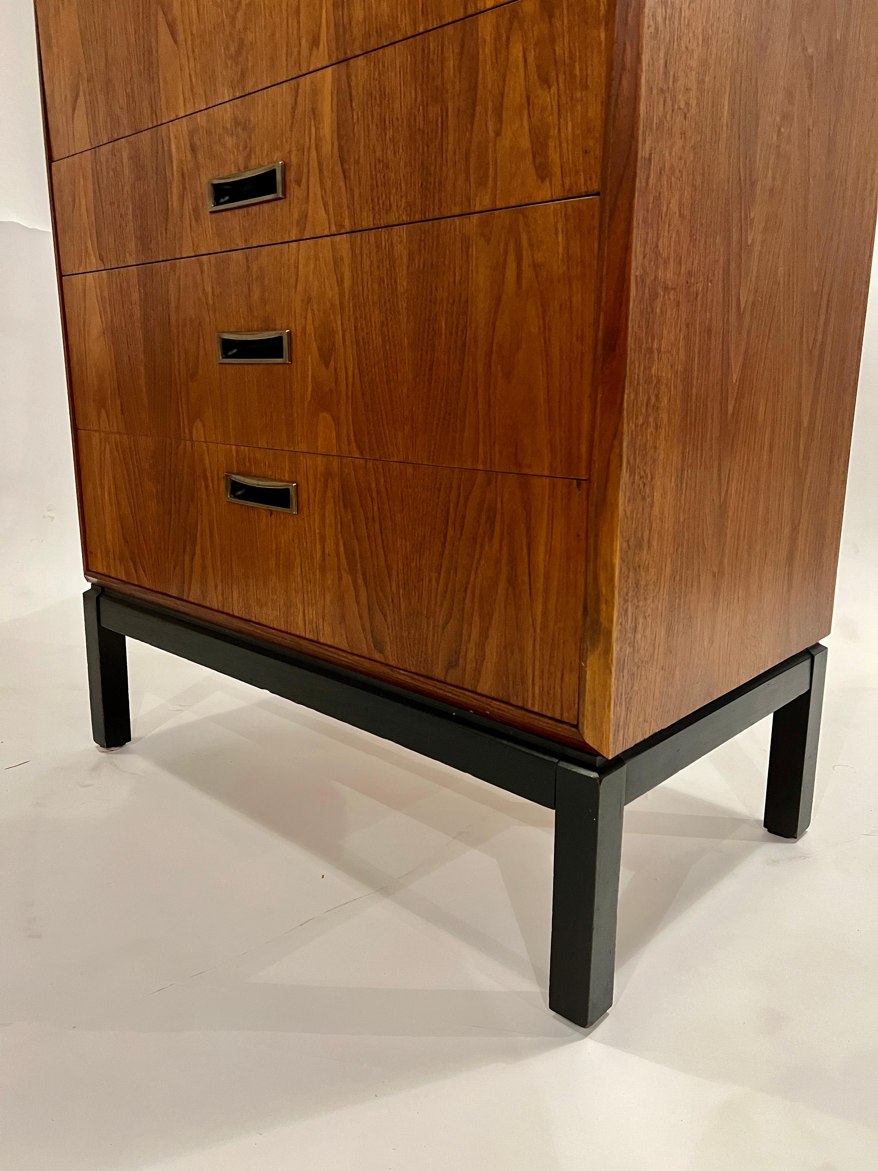 Jack Cartwright for Founders Secretary with Drawers In Good Condition For Sale In Chicago, IL