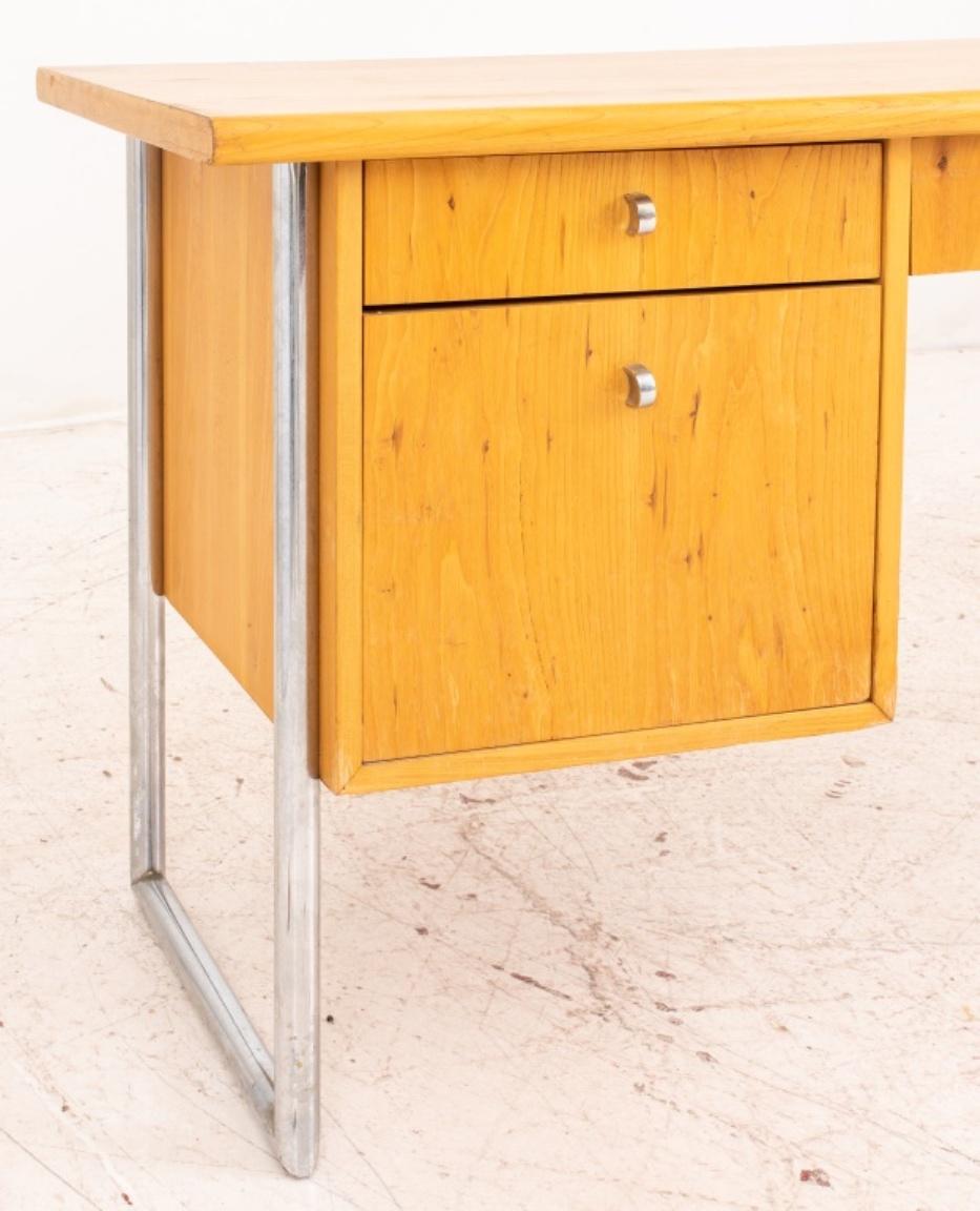 Jack Cartwright Midcentury Elm & Chrome Desk In Good Condition In New York, NY