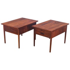 Jack Cartwright Pair of Midcentury Walnut End Tables for Founders