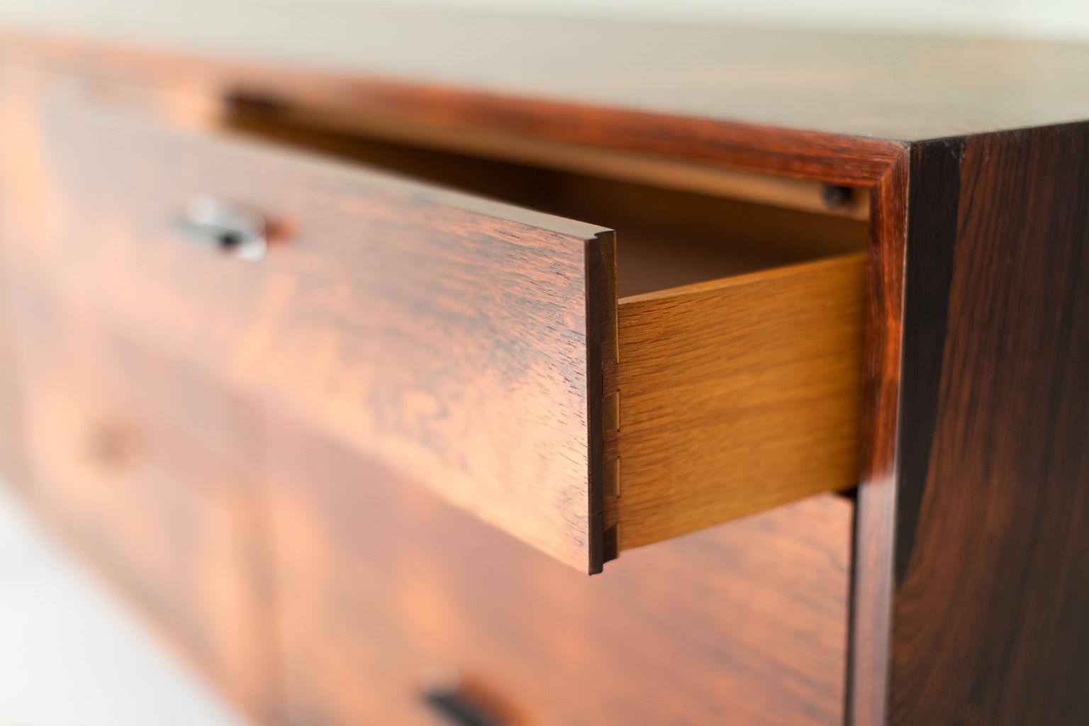 Jack Cartwright Rosewood Credenza / Dresser for Founders Furniture In Excellent Condition In Oak Harbor, OH