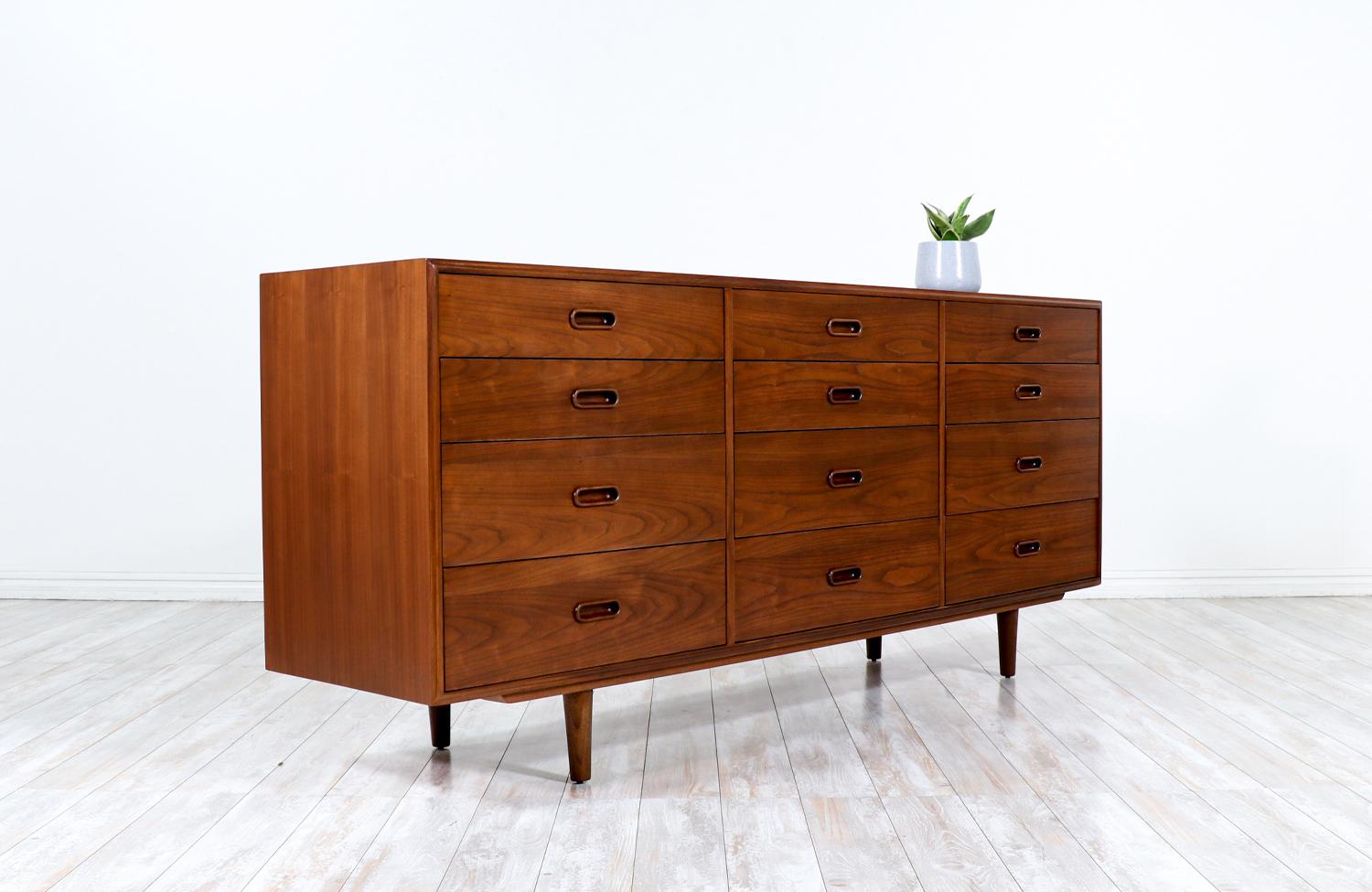 Mid-Century Modern Jack Cartwright Walnut 12-Drawer Dresser for Founders Co.