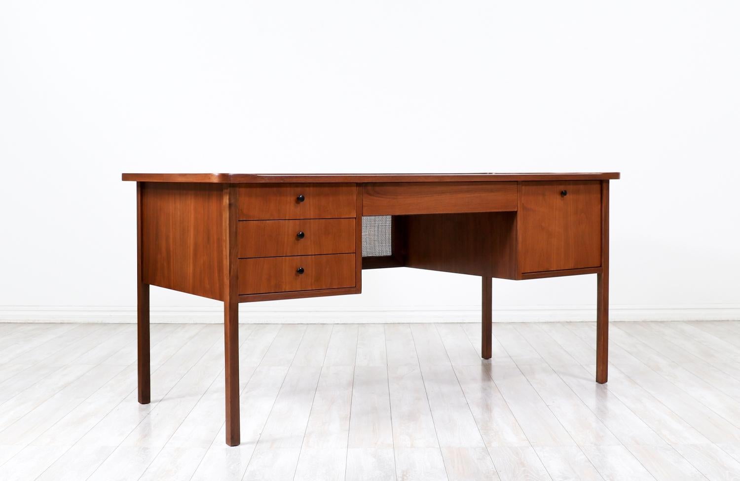 American Expertly Restored -Jack Cartwright Walnut & Cane Executive Desk for Founders Co.