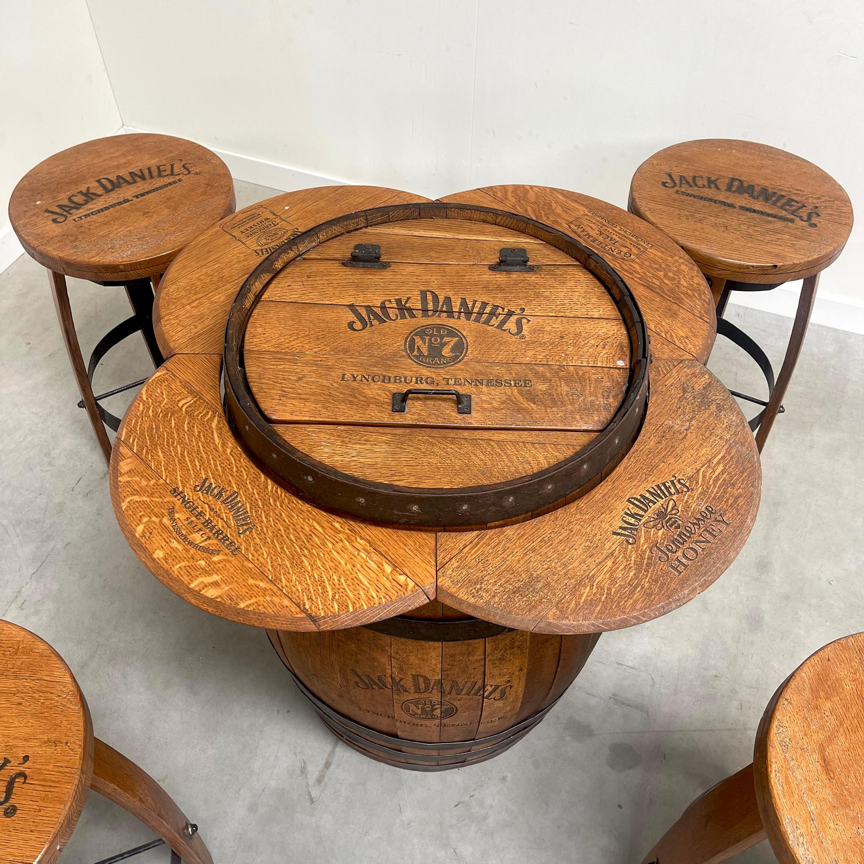 tonneau jack daniels