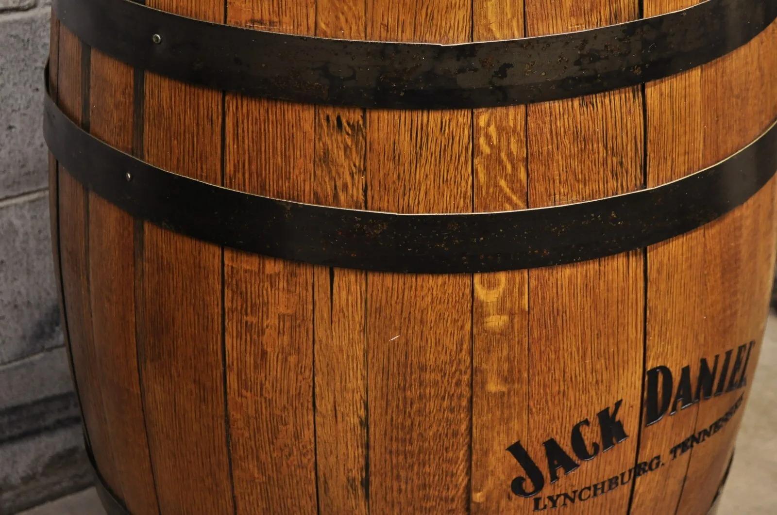 Jack Daniels Whiskey Barrel Engraved Oak Wood Metal Bands In Good Condition For Sale In Philadelphia, PA