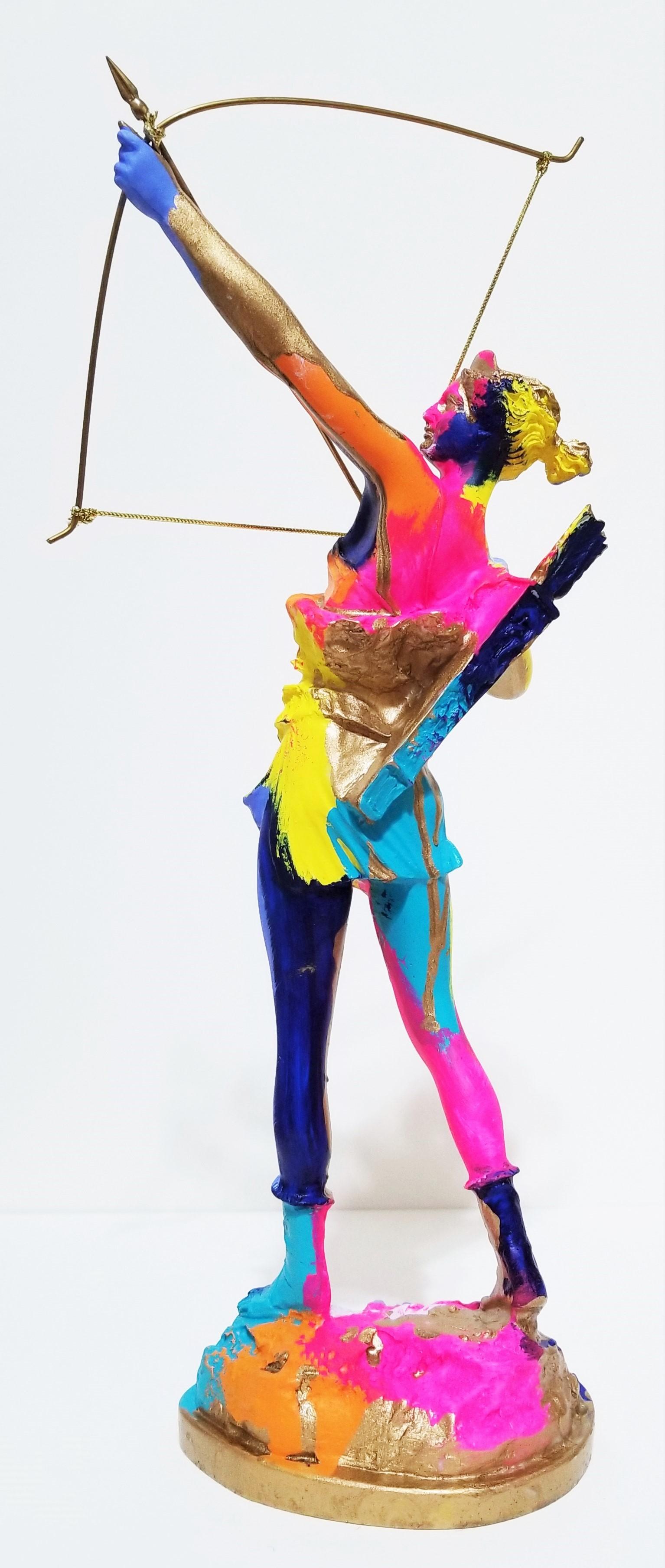 Sculpture Diana II /// Contemporary Pop Street Art Hunt Figurative Bow and Arrow en vente 2