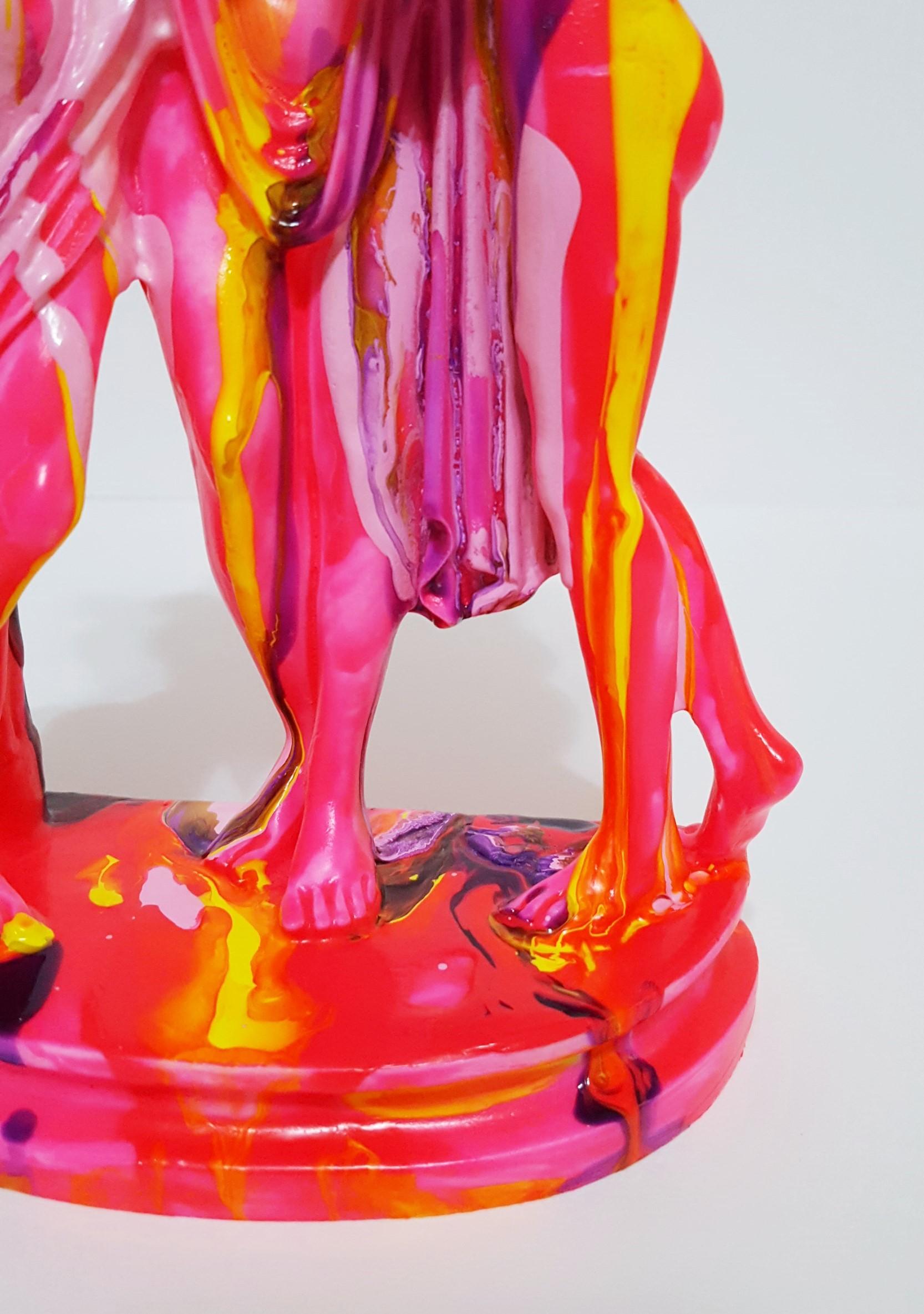 The Three Graces Sculpture (Antonio Canova) /// Contemporary Classics Colorful  For Sale 3