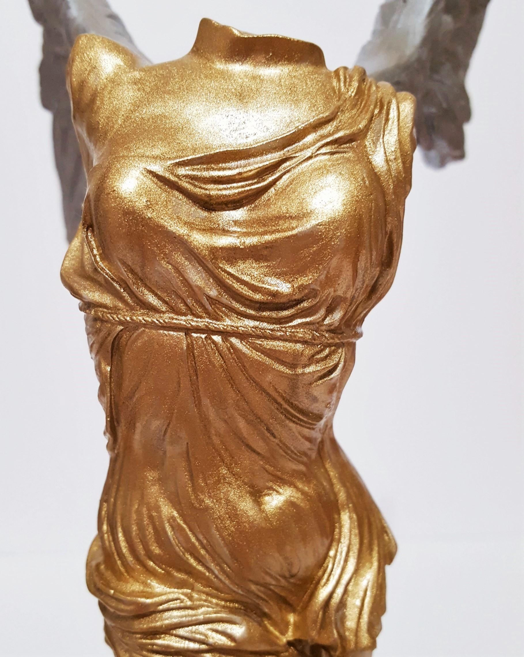 Victory of Samothrace Sculpture 9