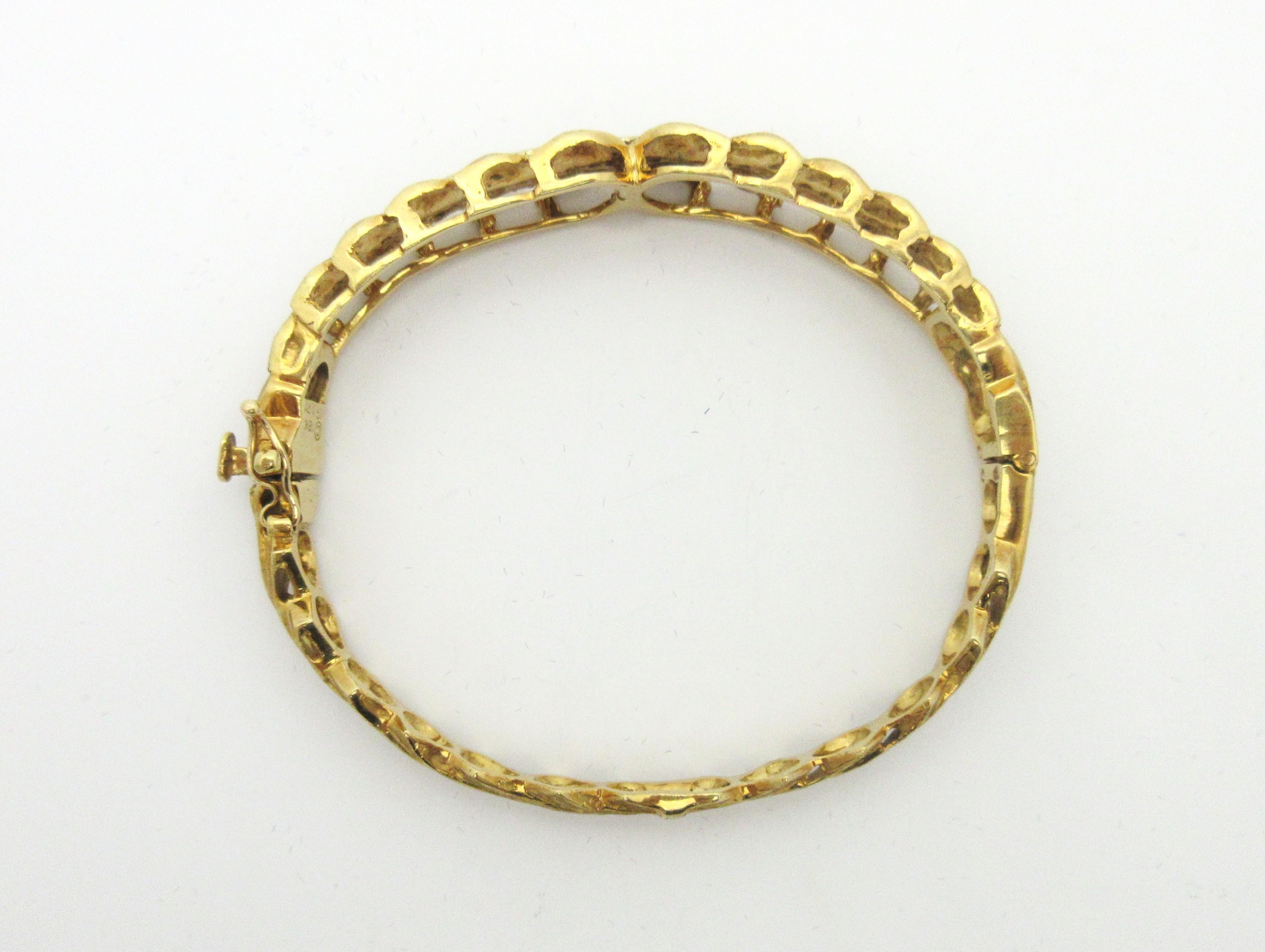 Jack Gutshneider Diamond Bangle Bracelet 18 Karat Gold In Excellent Condition In Manchester, NH