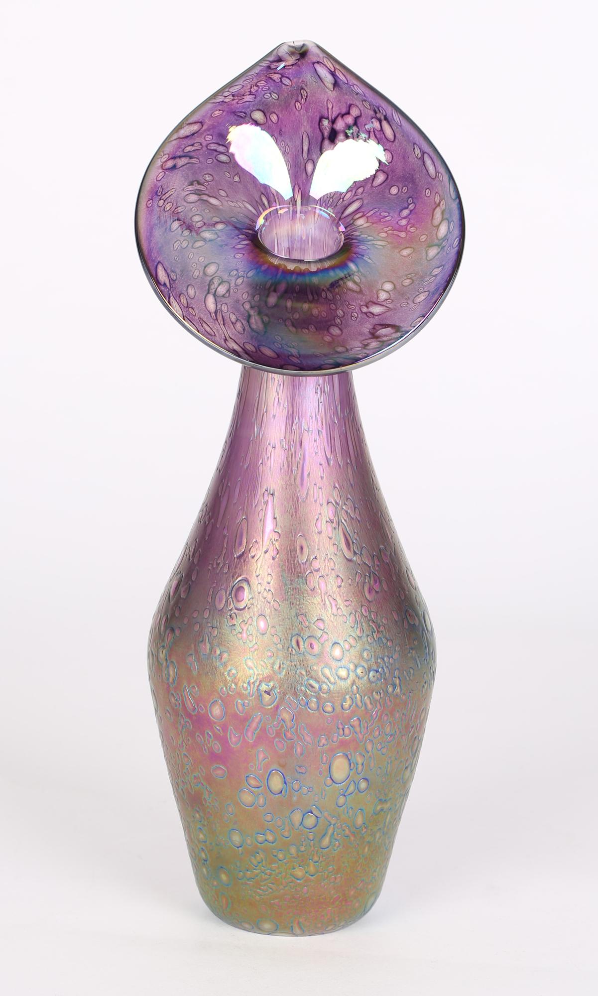 Jack in the Pulpit - Vase en verre d'art irisé de style floral en vente 5