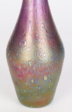 Jack in the Pulpit Floral Style Iridescent Art Glass Vase