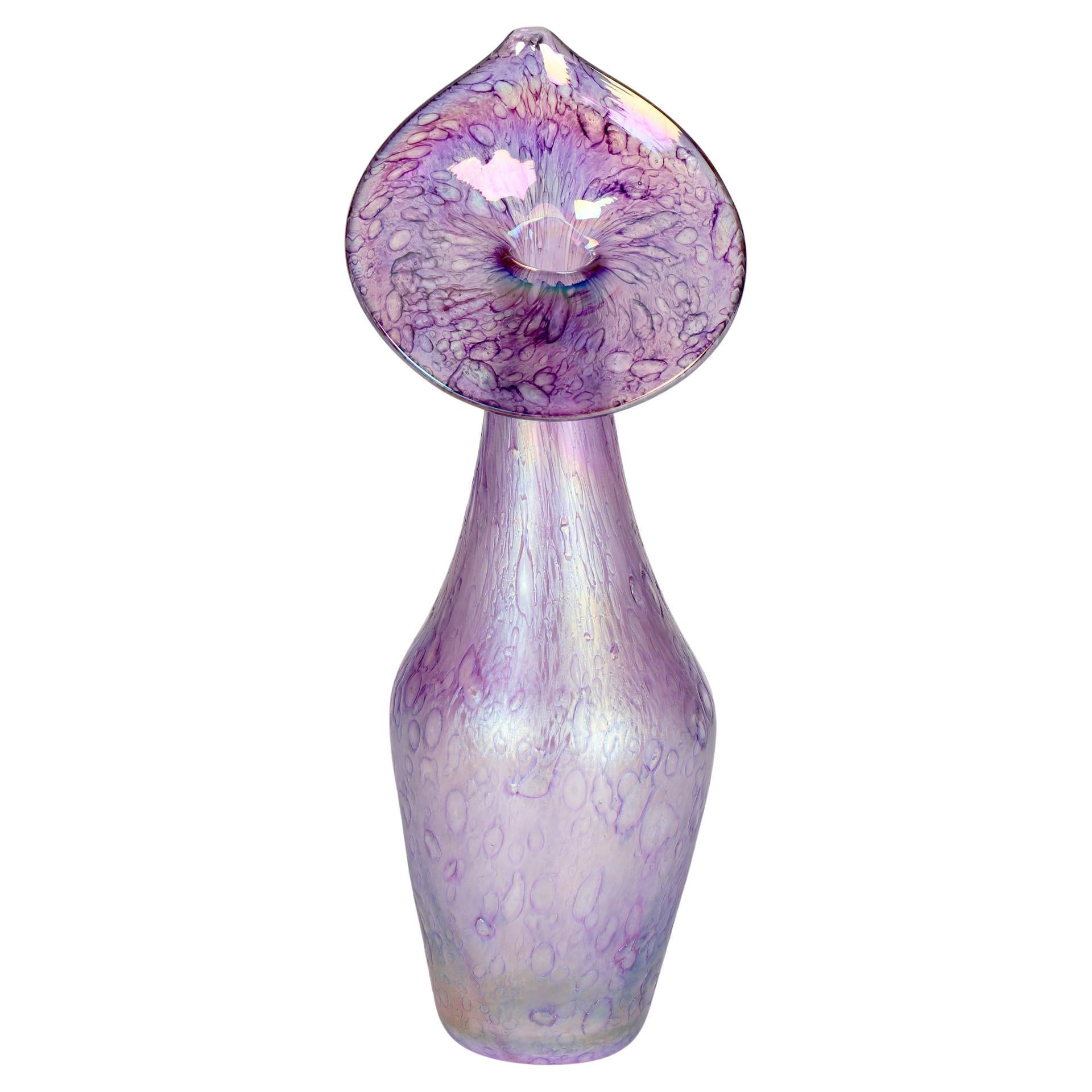 Jack in the Pulpit - Vase en verre d'art irisé de style floral