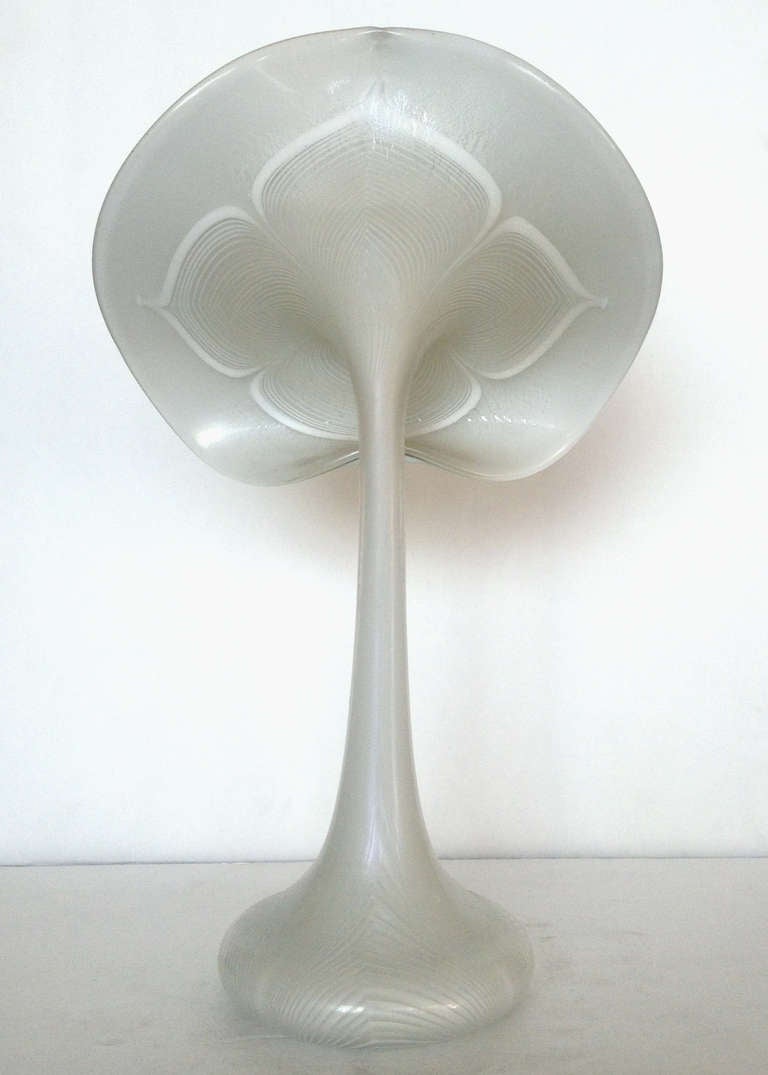 American Jack-in-the-Pulpit Glass Vase by Stuart Abelman For Sale