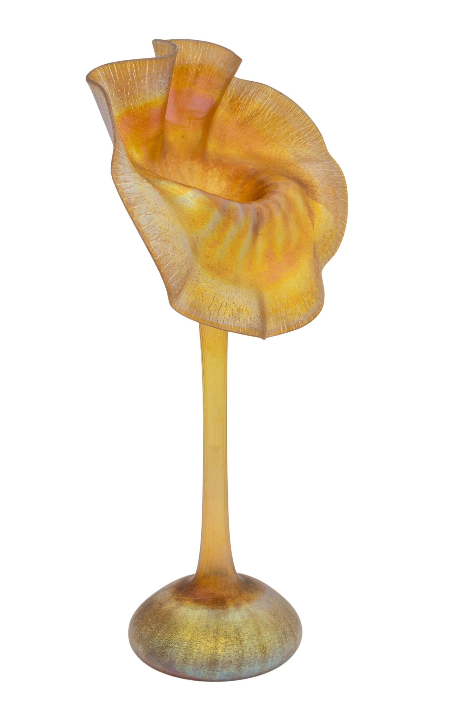 Art Nouveau Jack-in-the-pulpit Vase Louis C. Tiffany New York Tiffany Studios 1906 Yellow  For Sale