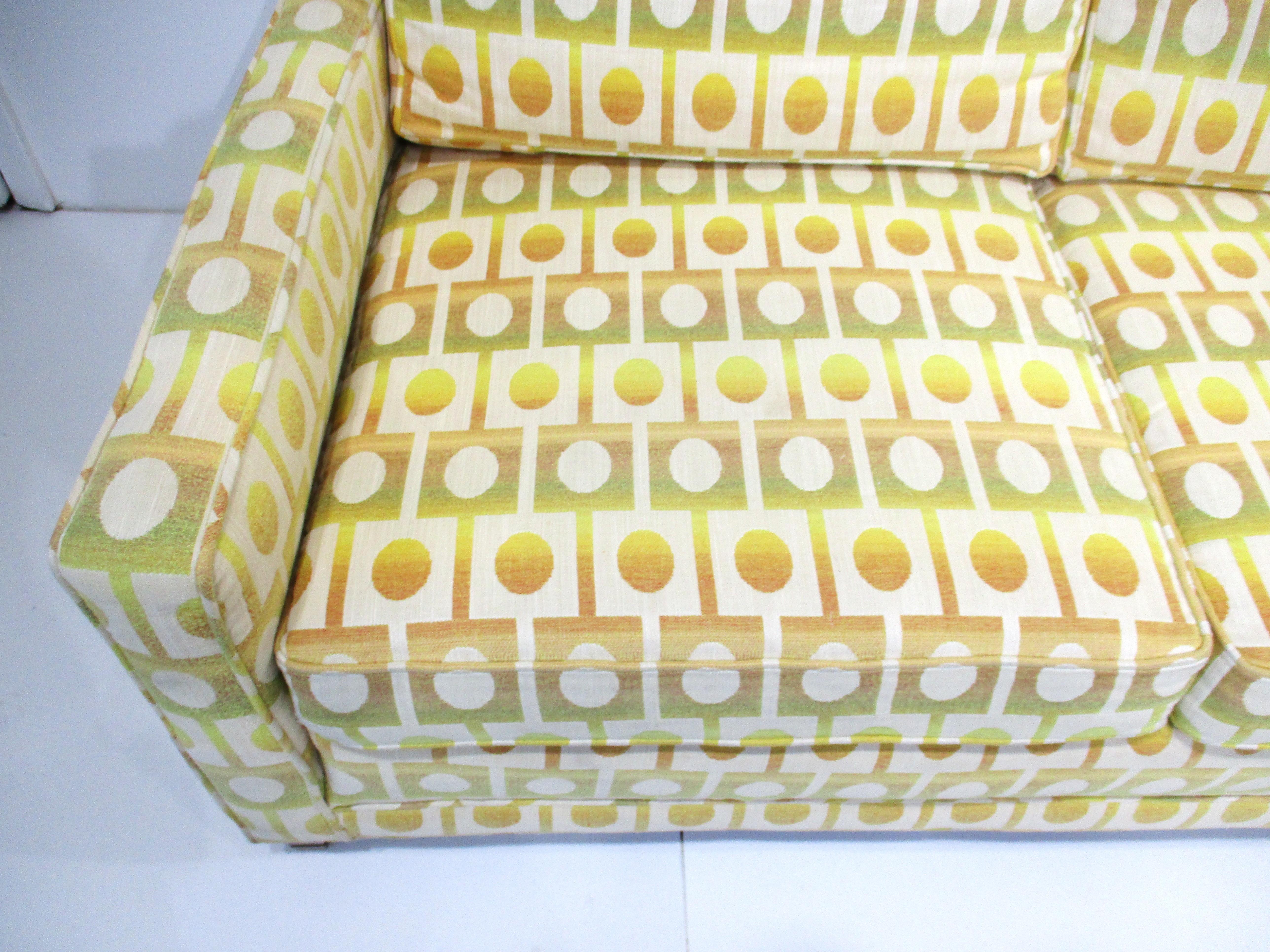 20th Century Jack Lenor Larsen Styled Upholstered Mid Century Sofa by Henredon For Sale