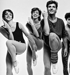 16 x 20" Kenneth Rinker Dance Company actuando, firmado por Jack Mitchell