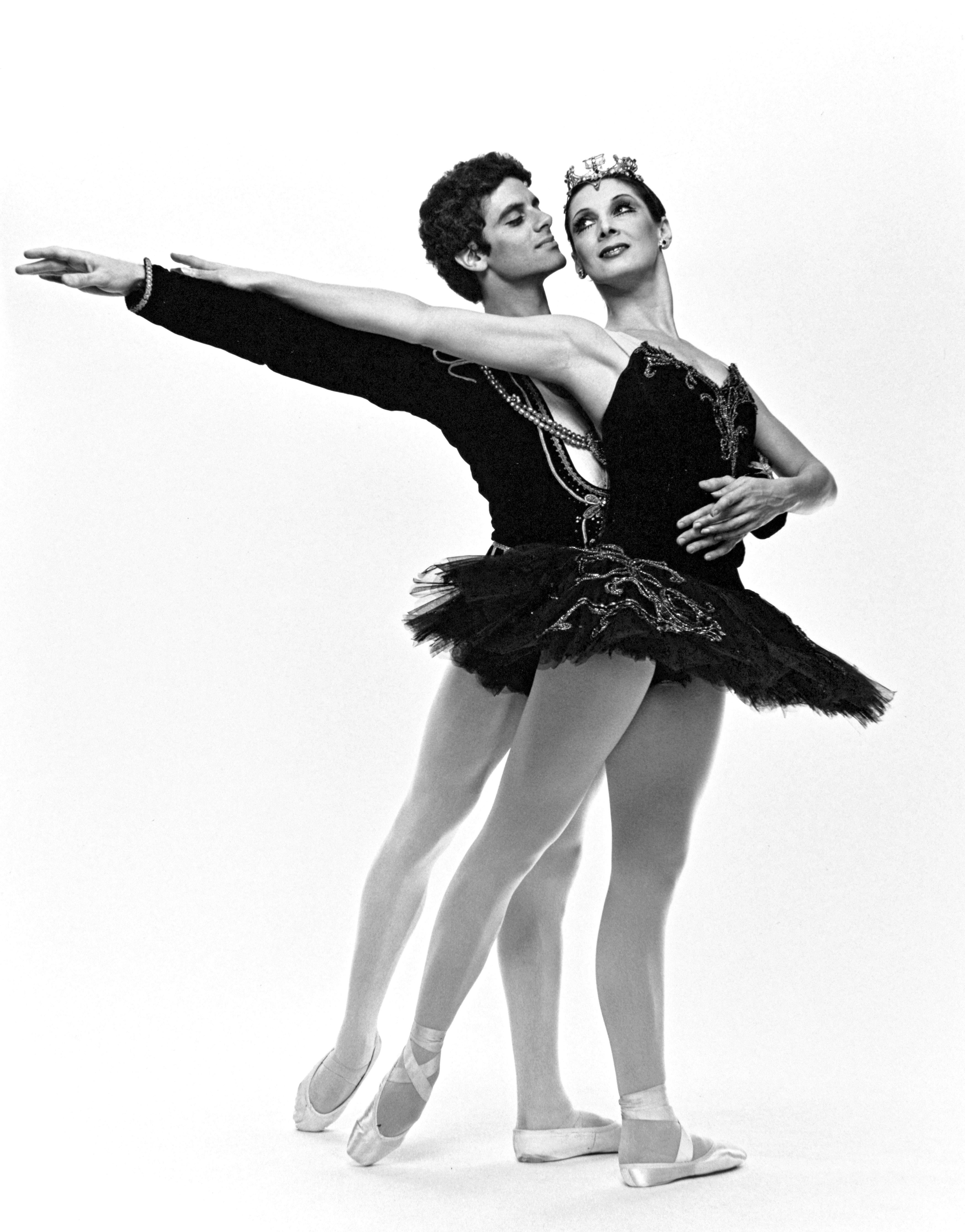 Jack Mitchell Black and White Photograph - ABT principal dancers Cynthia Gregory & Fernando Bujones signed by Mitchell