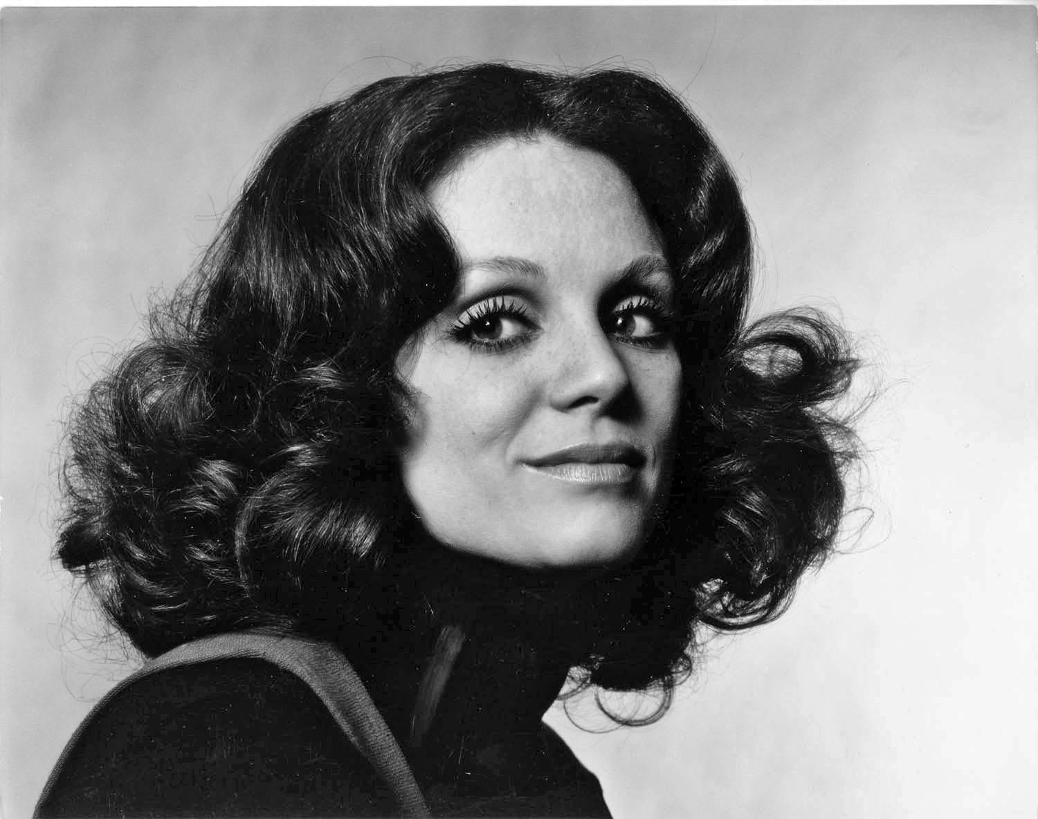  Actress Valerie Harper studio portrait, Signed by Jack Mitchell