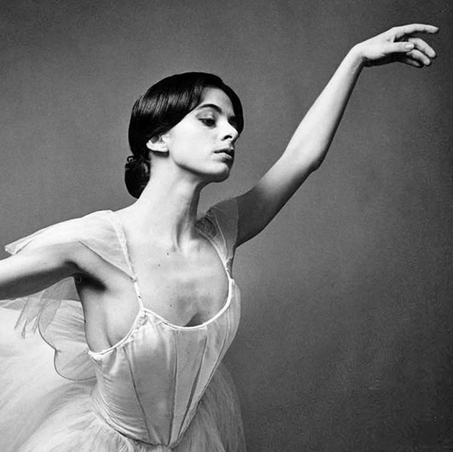 Amerikanische erste Ballerina des amerikanischen Balletttheaters Alessandra Ferri als „Giselle““ – Photograph von Jack Mitchell