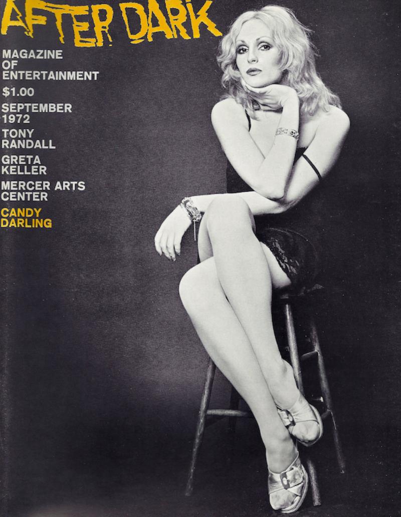 Andy Warhol Superstar Candy Darling Ikonisches Titelbild der Zeitschrift 'After Dark' – Photograph von Jack Mitchell