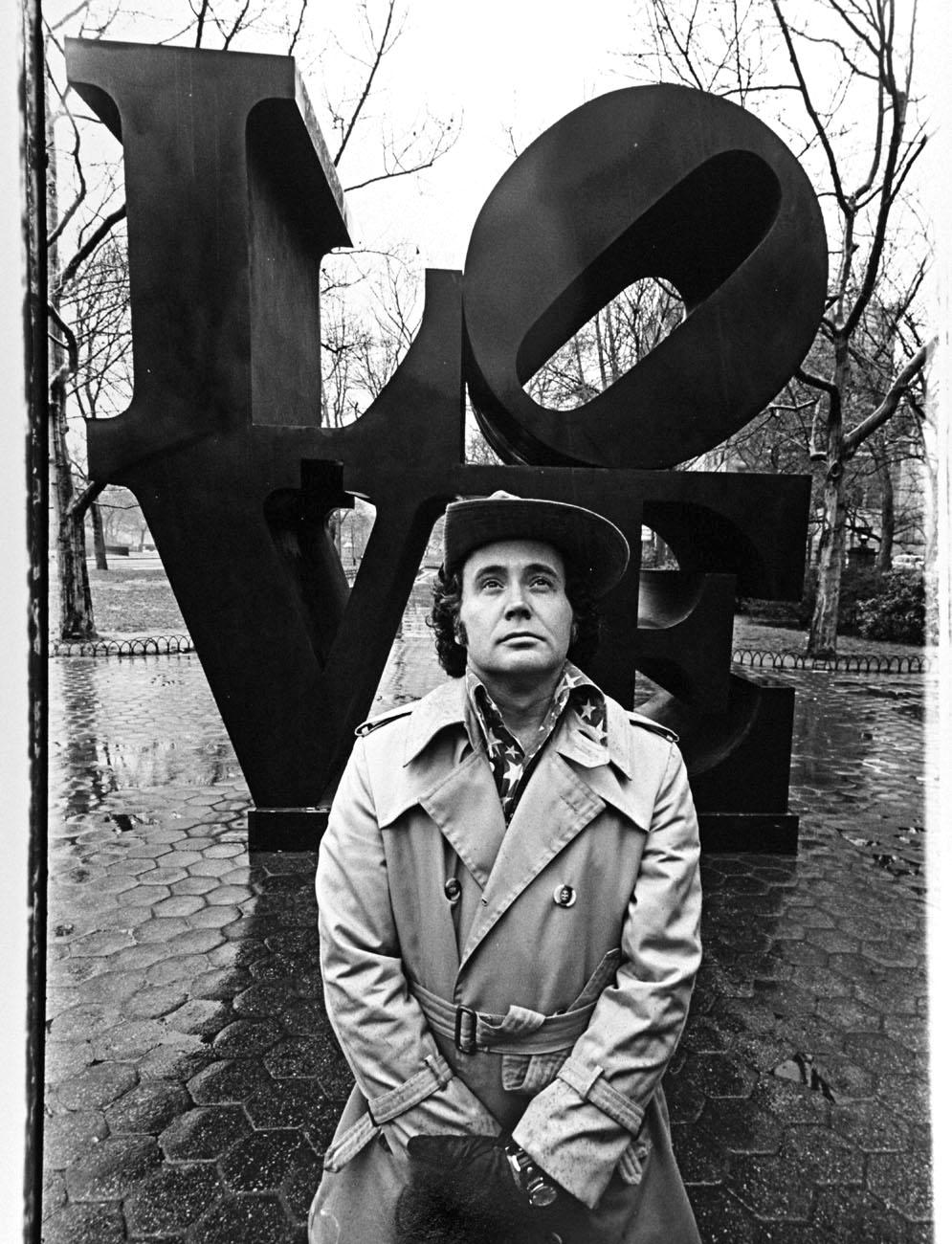 Jack Mitchell Black and White Photograph -   Artist Robert Indiana with his LOVE sculpture in Central Park, NYC