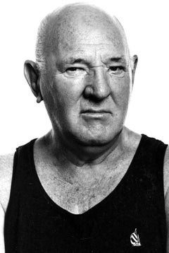 L'artista britannico-americano Malcolm Morley, firmato da Jack Mitchell