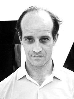 British sculptor Philip KIng at an exhibition of his work in New York City