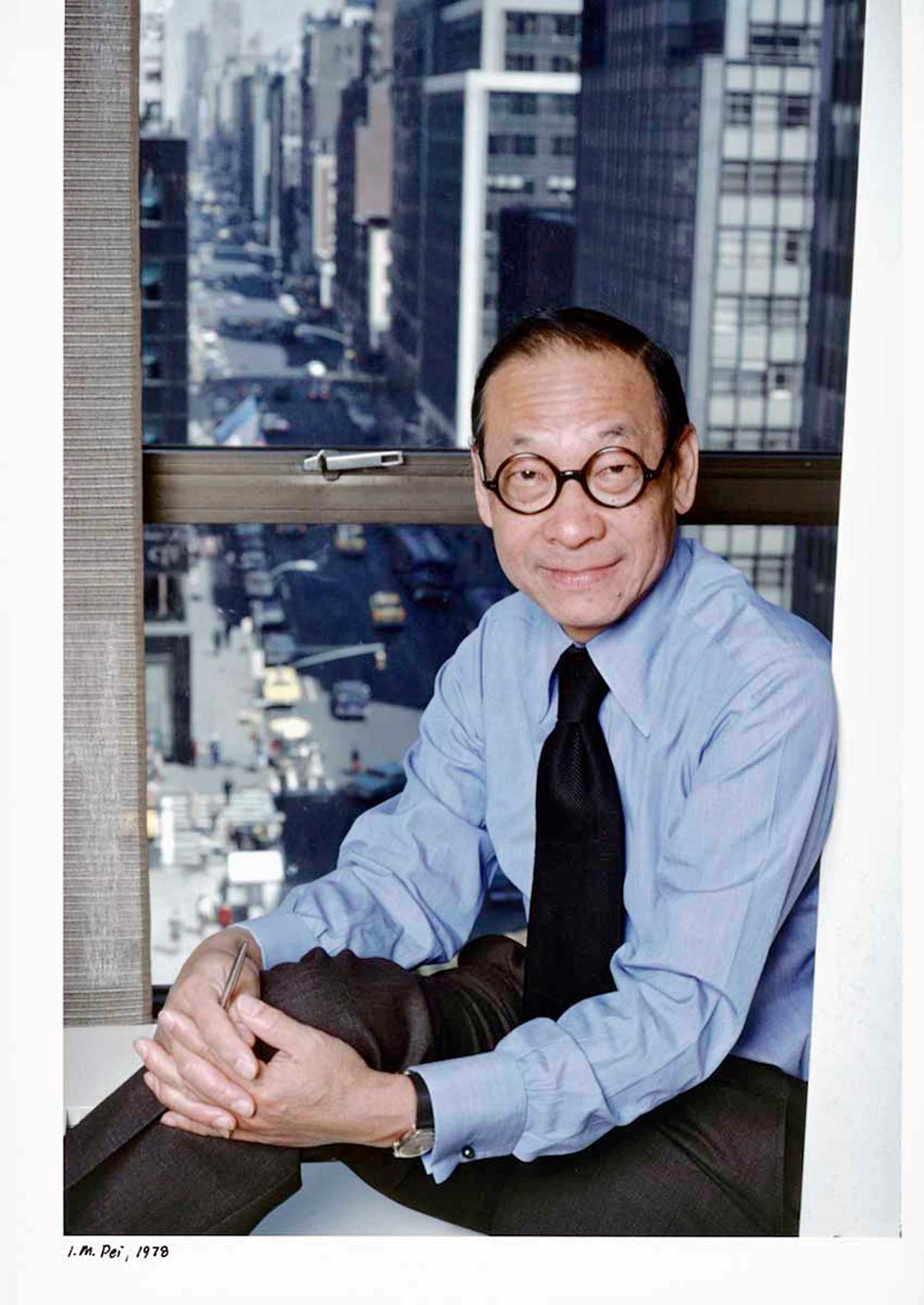 Jack Mitchell Color Photograph - Chinese-American Architect I. M. Pei (Ieoh Ming Pei) in his Manhattan Office