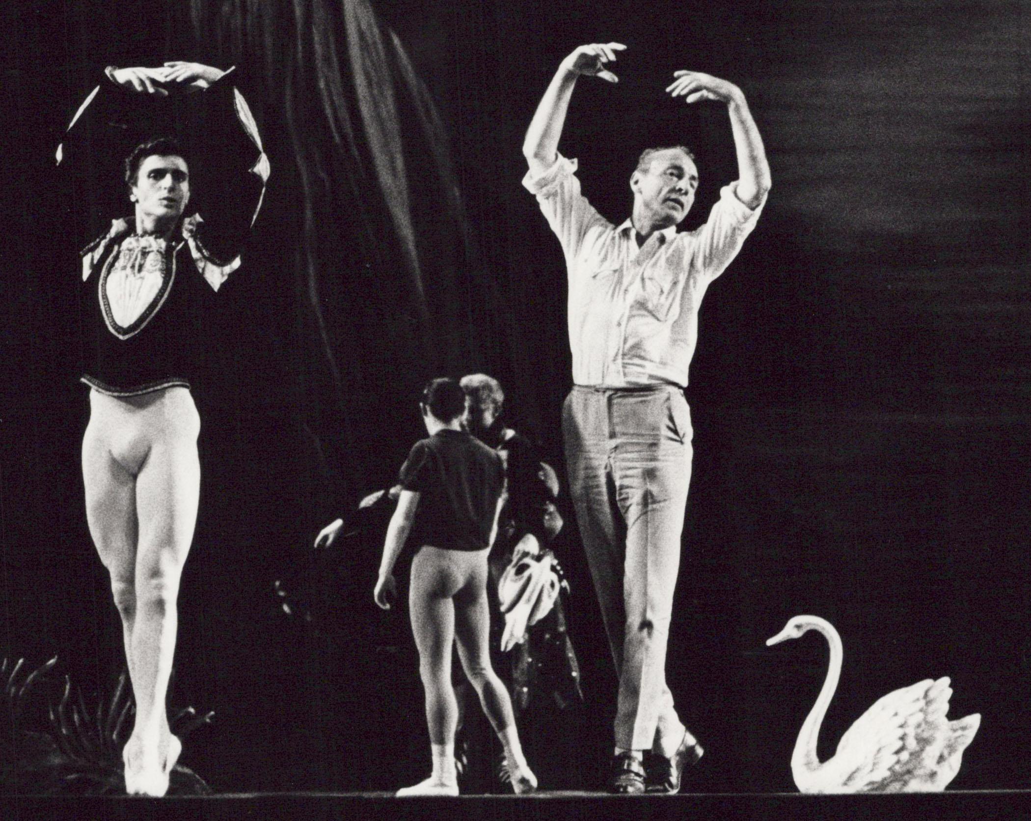Choreographer George Balanchine rehearsing Edward Villella and Patricia McBride - Photograph by Jack Mitchell