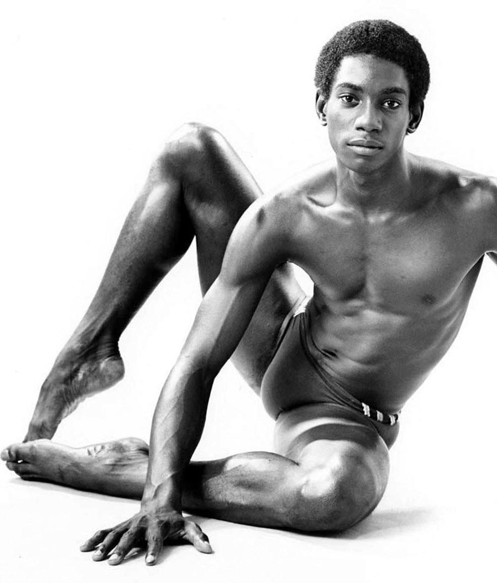 Dance Theatre of Harlem dancer Ronald Perry - Photograph by Jack Mitchell