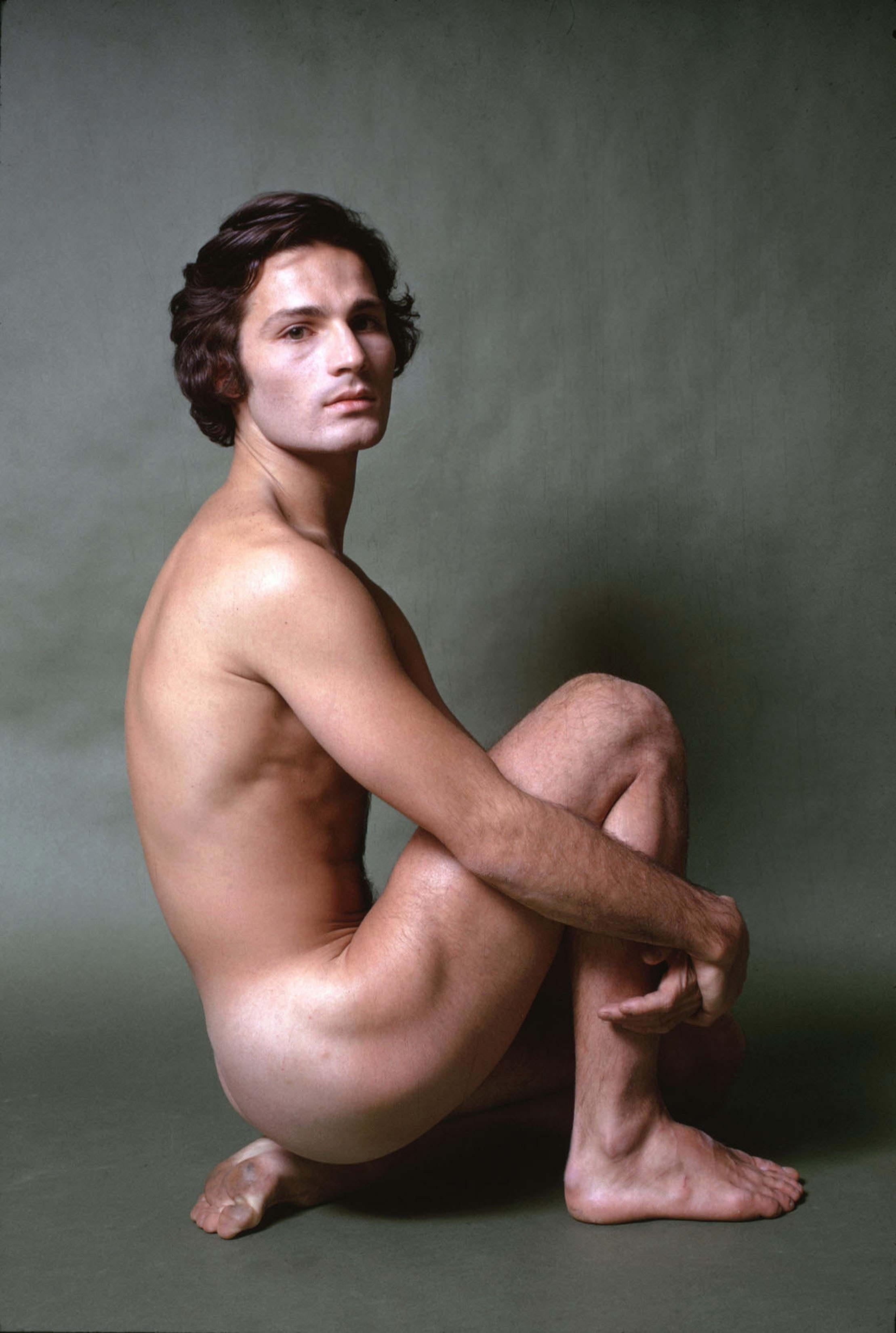 Jack Mitchell Color Photograph -  Dancer/choreographer & company founder Lar Lubovitch, nude study for After Dark