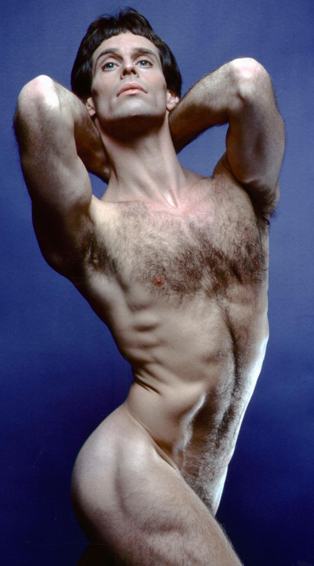 Doug Benz, danseuse/chorégraphe nue, étude - Photograph de Jack Mitchell
