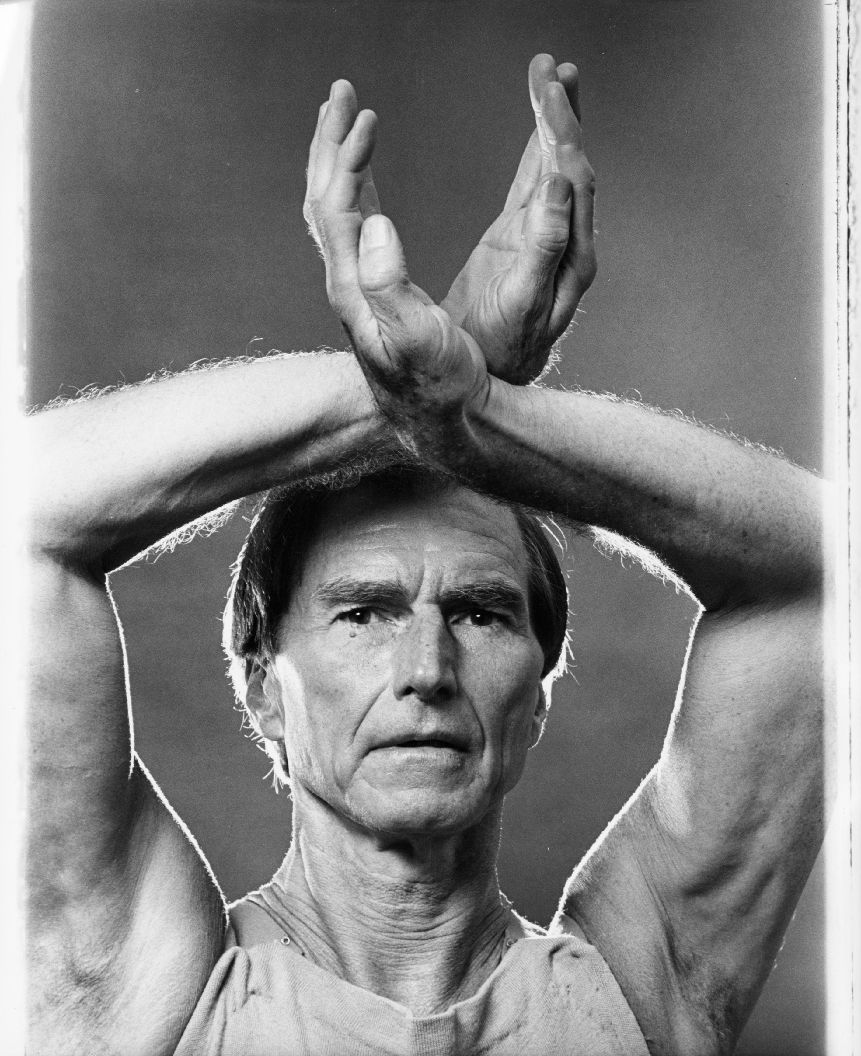 Black and White Photograph di Jack Mitchell - Ballerino/Coreografo Erick Hawkins