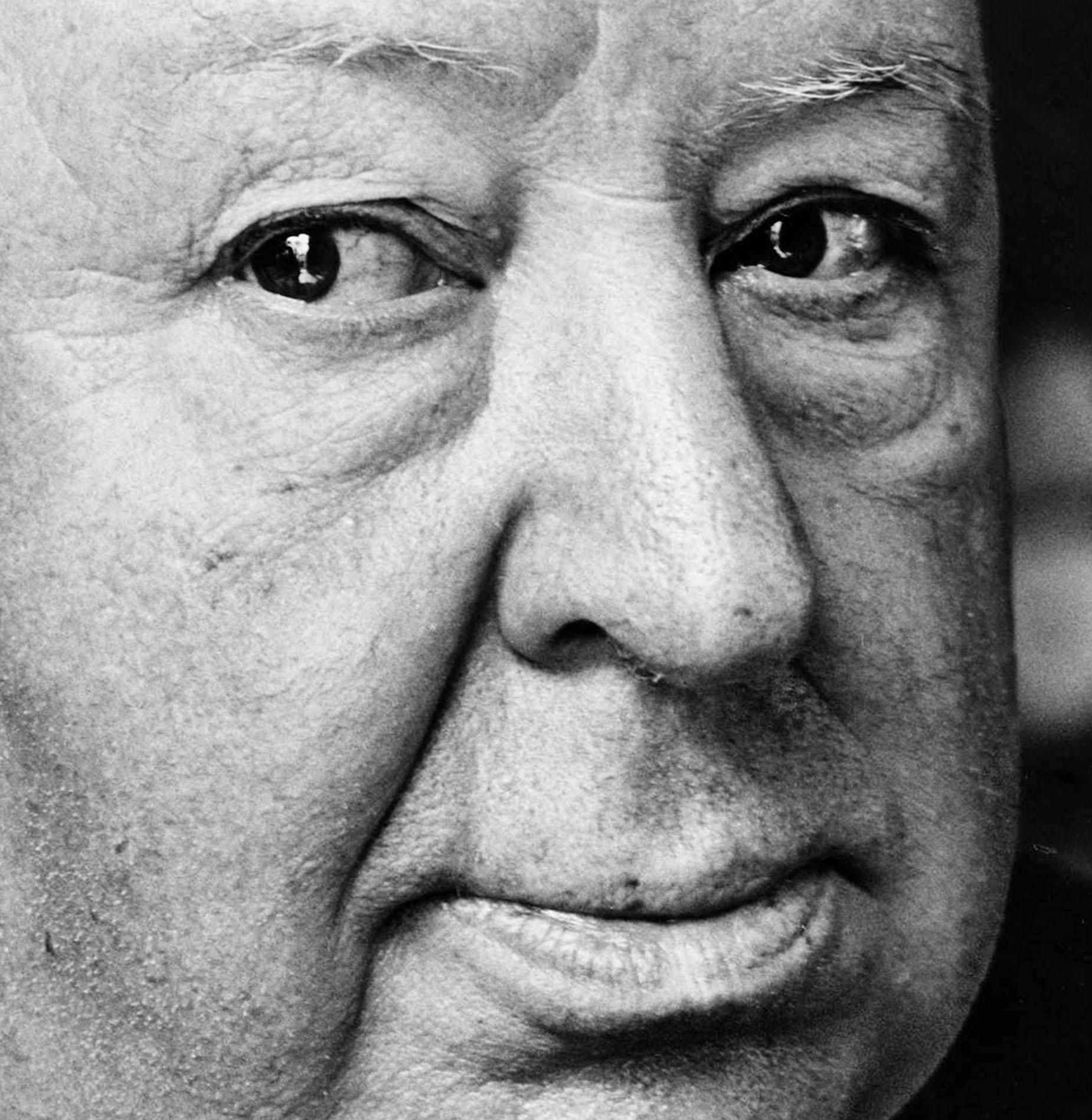  Film Director Alfred Hitchcock, Portrait taken in Manhattan promoting 'Frenzy' - Photograph by Jack Mitchell