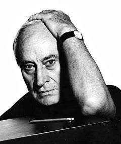 Italian sculptor Gio Pomodoro, signed by Jack Mitchell