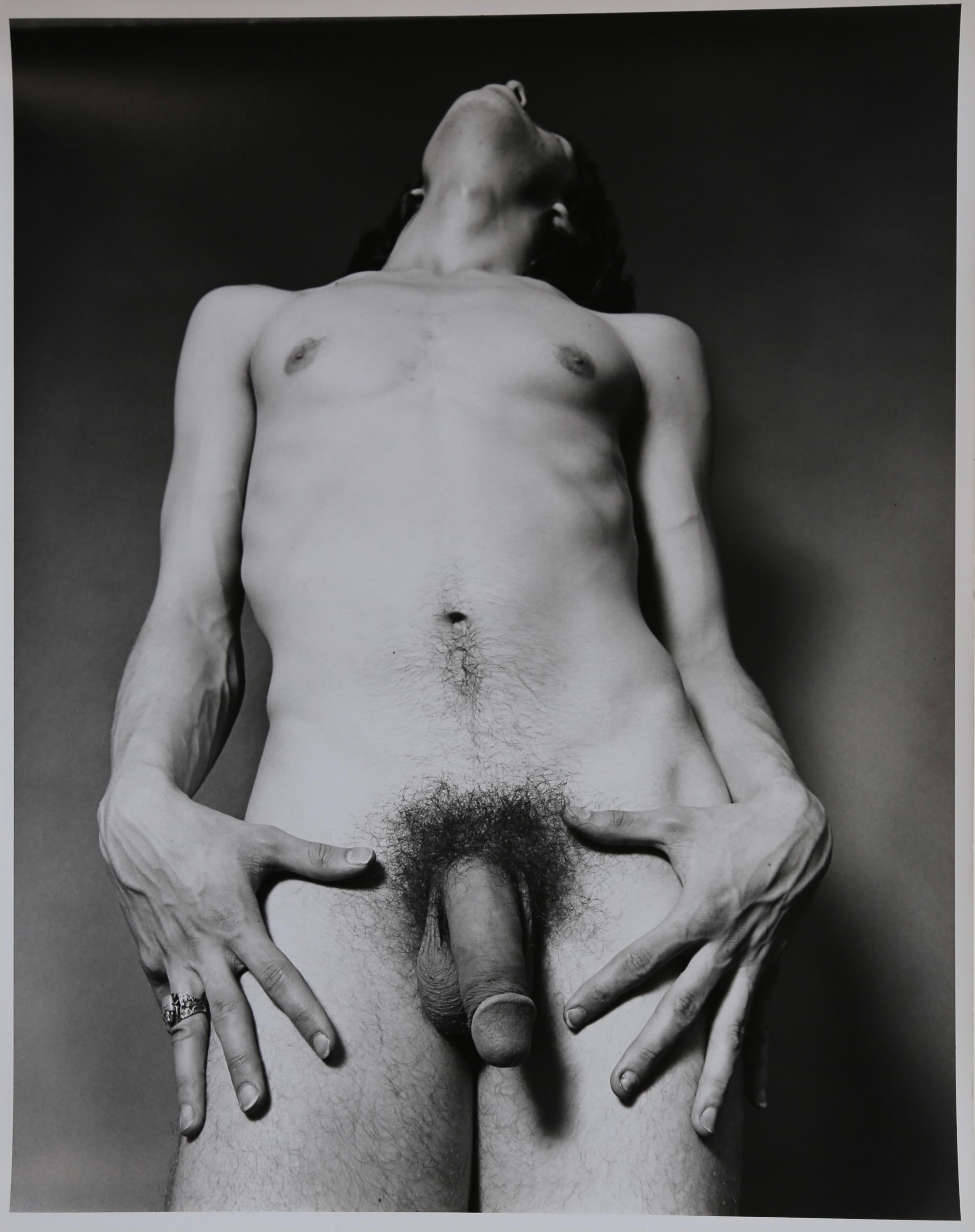 Jack Mitchell mid-20th Century bold male nude from 1971. Highly collectible vintage original silver gelatin print, stamped verso by the photographer "Copyright 1971 JACK MITCHELL 356 East 74, New York City". Printed with a quarter inch white